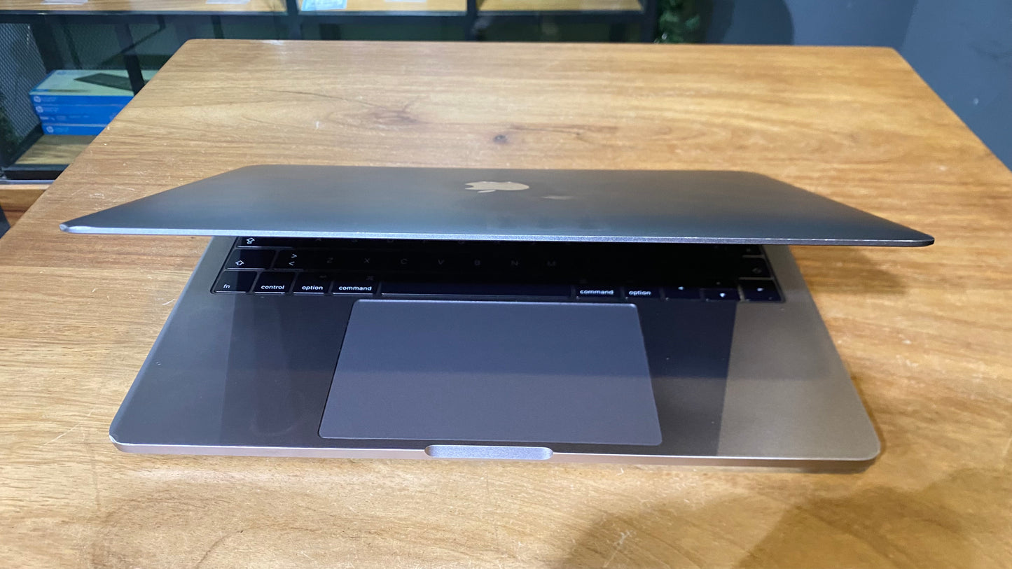 Macbook Pro 13" 2016 256GB