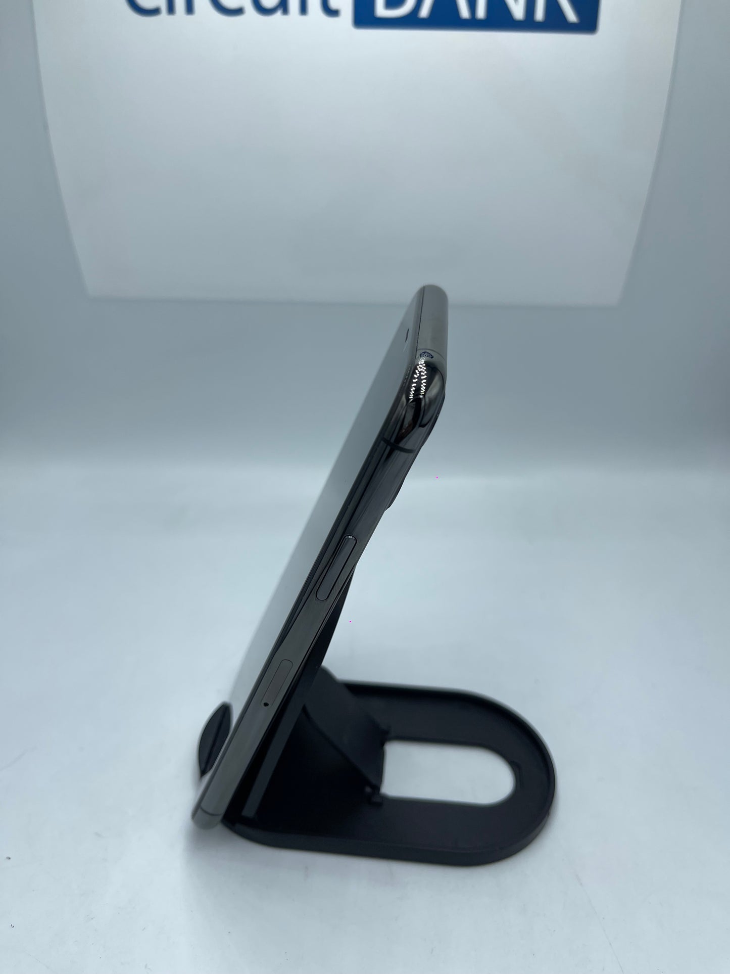 iPhone 11 Pro 64GB (Producto Único)
