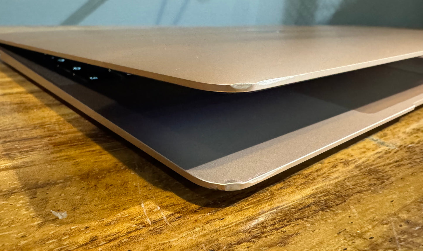 Apple MacBook Air 13" 128GB / 8GB RAM / Rose Gold / 2018
