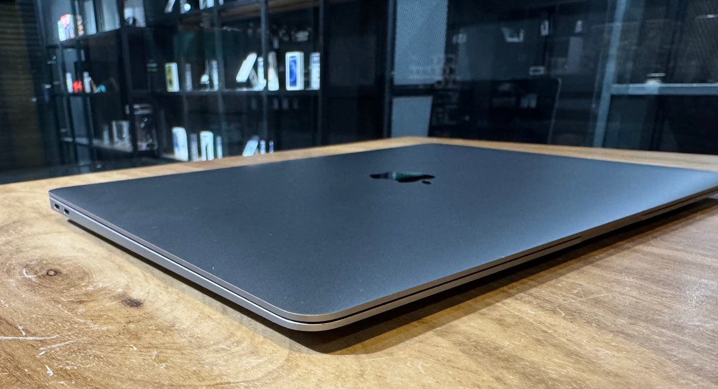 Apple Macbook Air 13" M1 2020