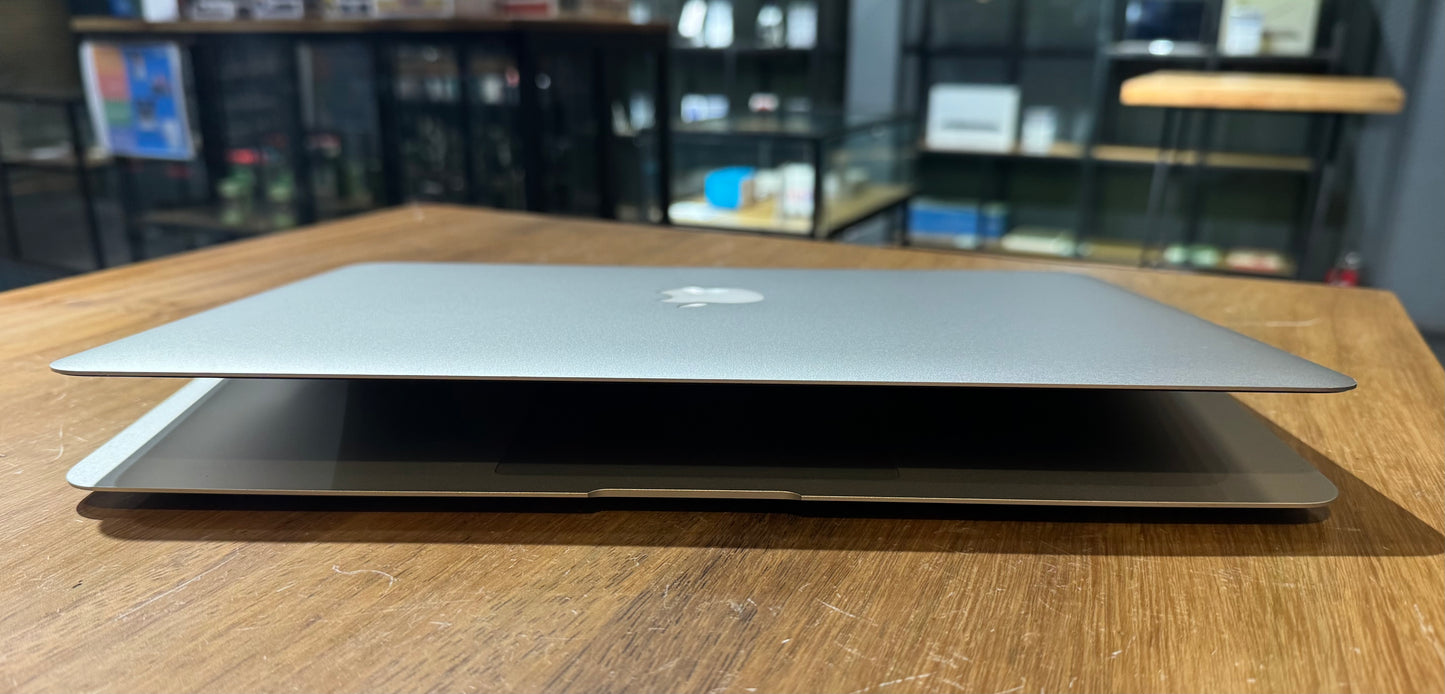 Macbook Air 13" 2017