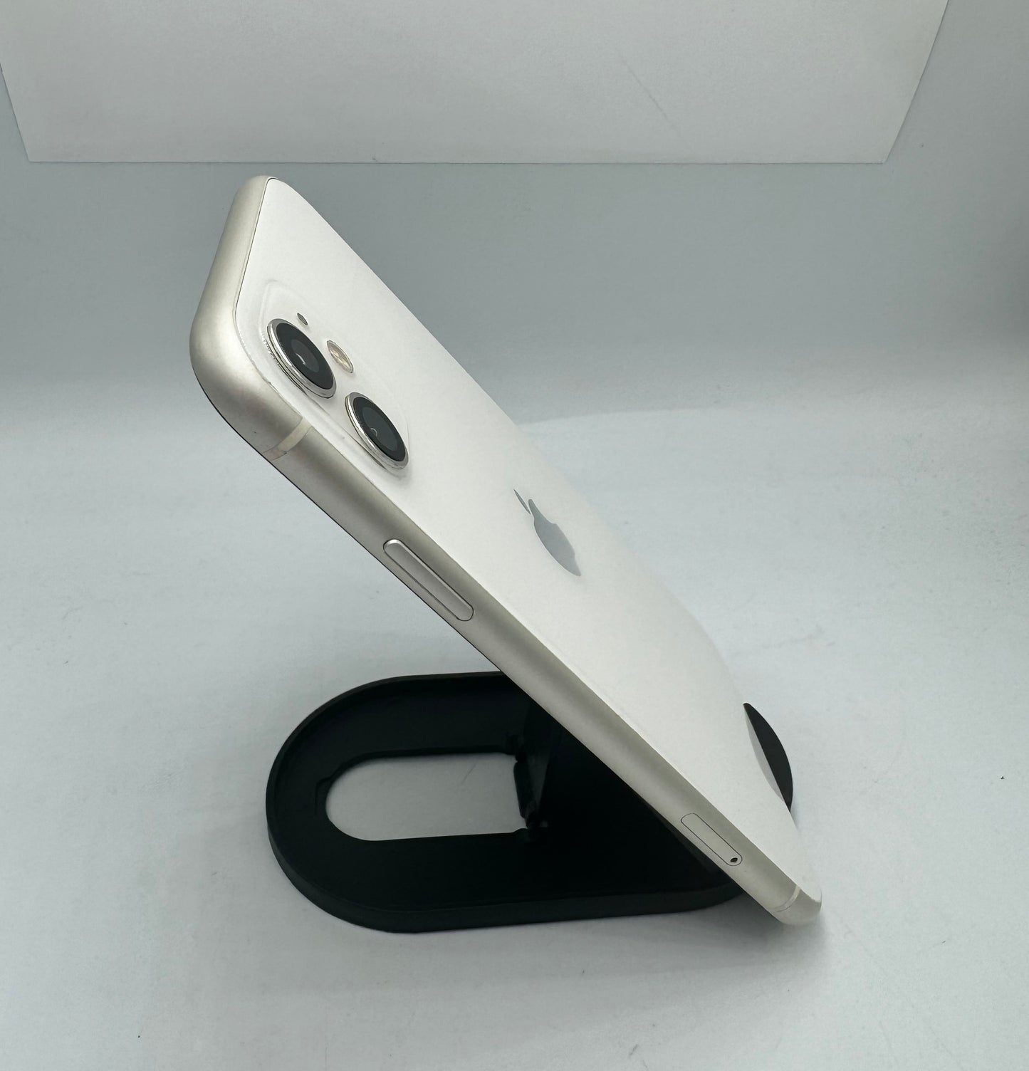 iPhone 11 64gb (Producto único)