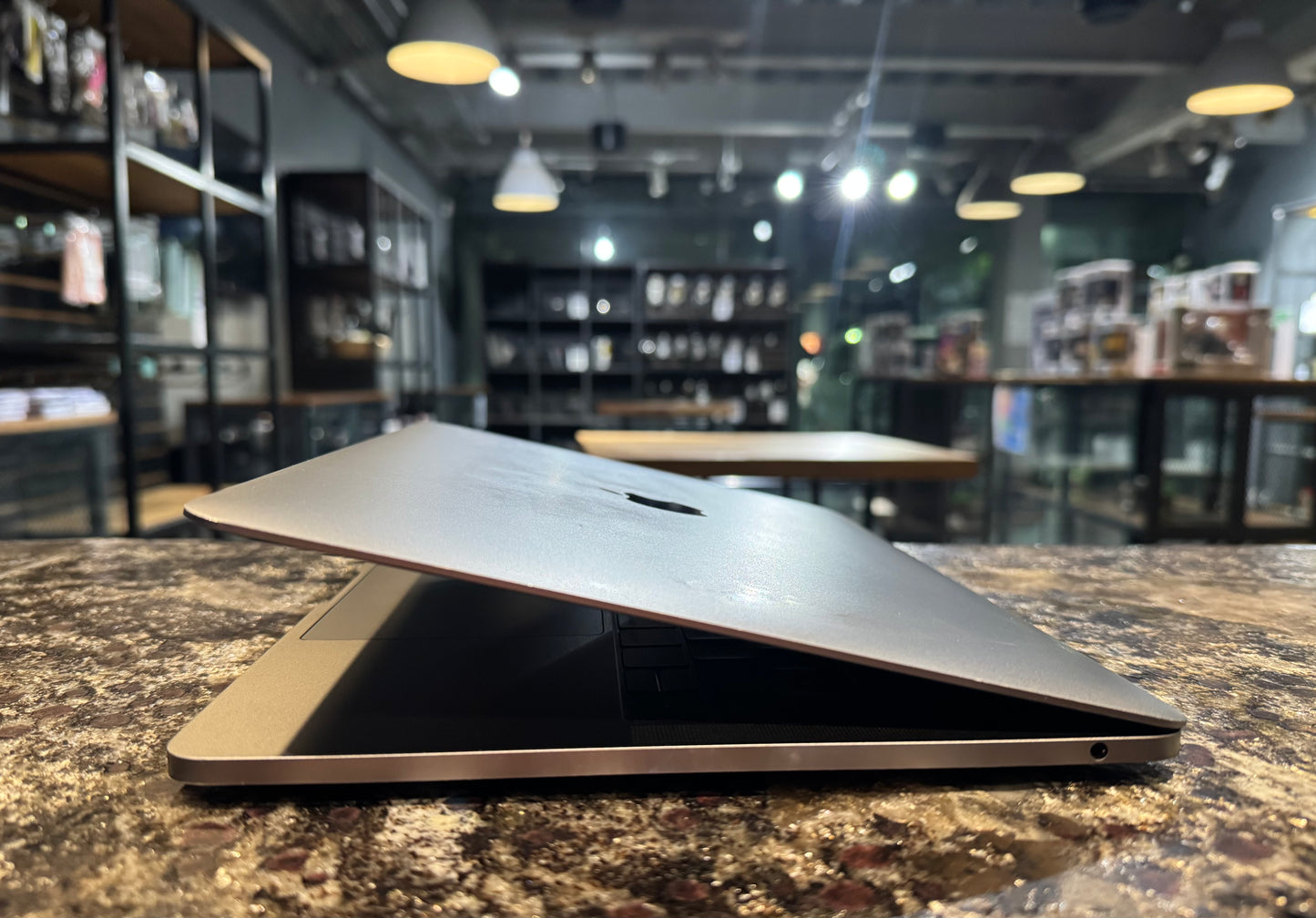MacBook Pro 13" 2017