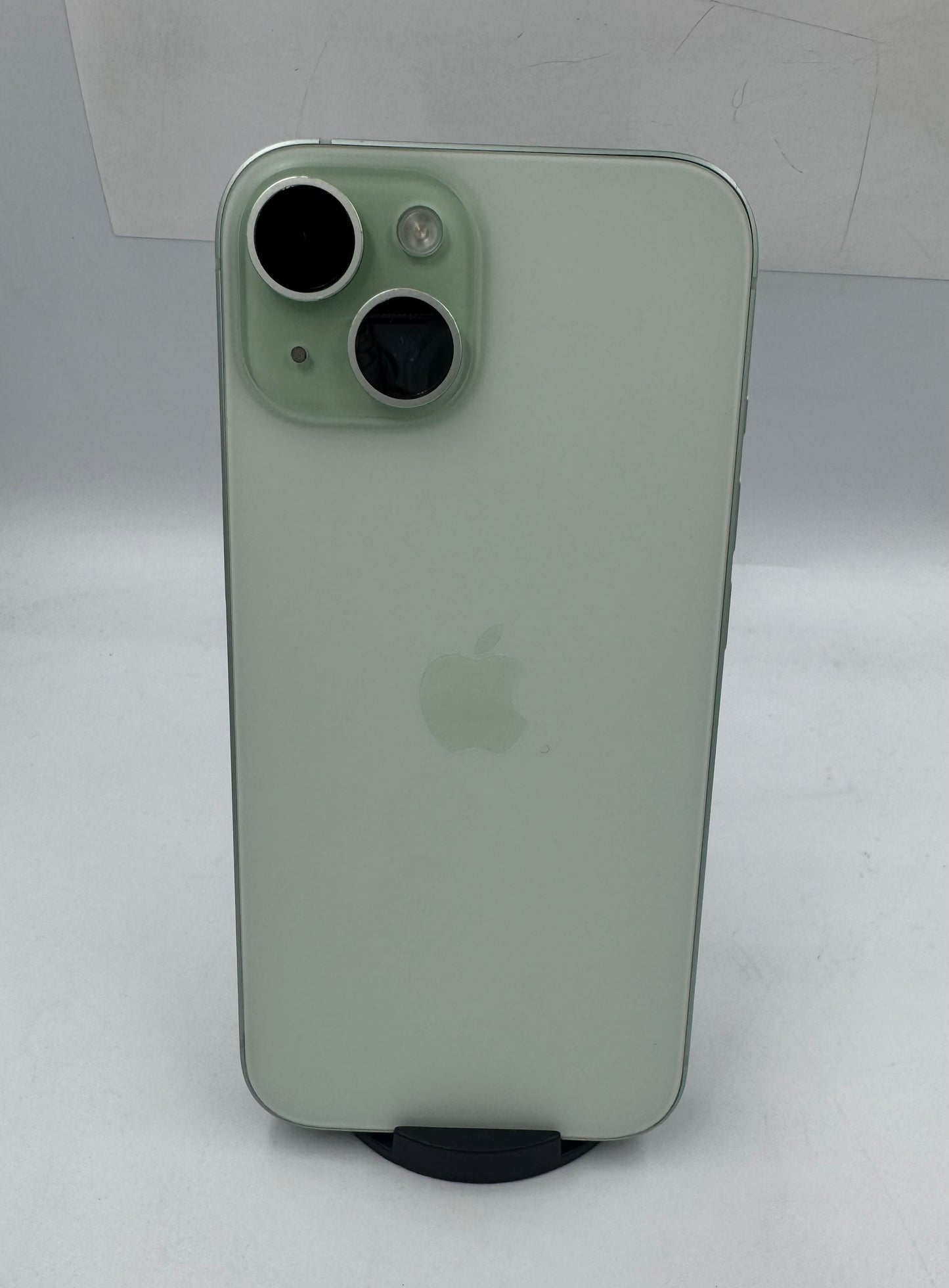 iPhone 15 256GB