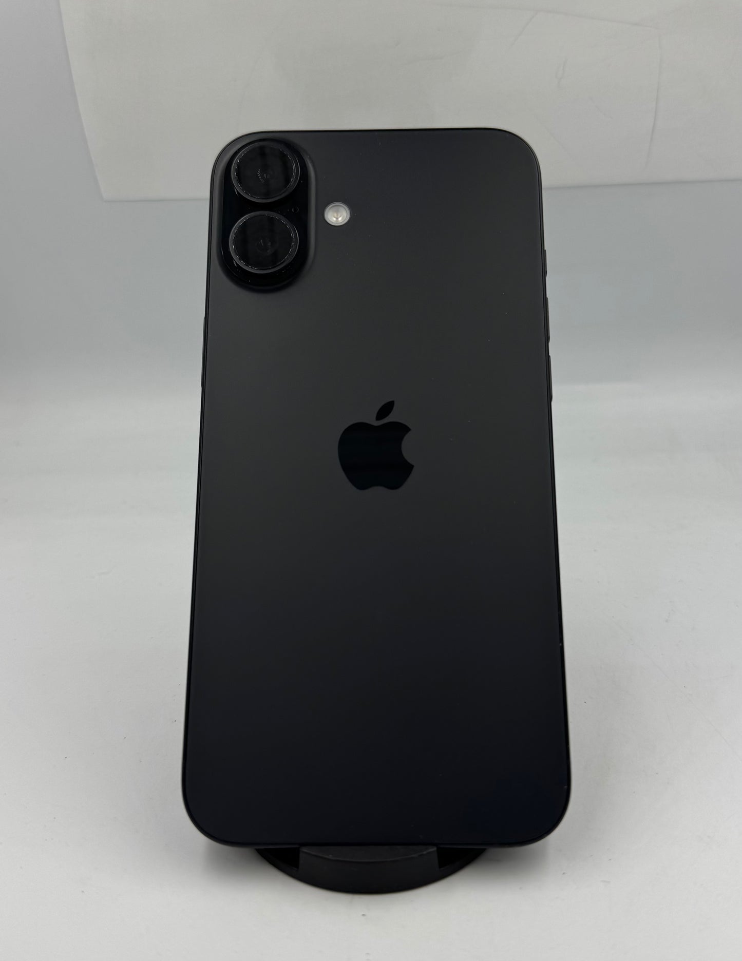 iPhone 16 Plus 128gb (Producto ùnico)