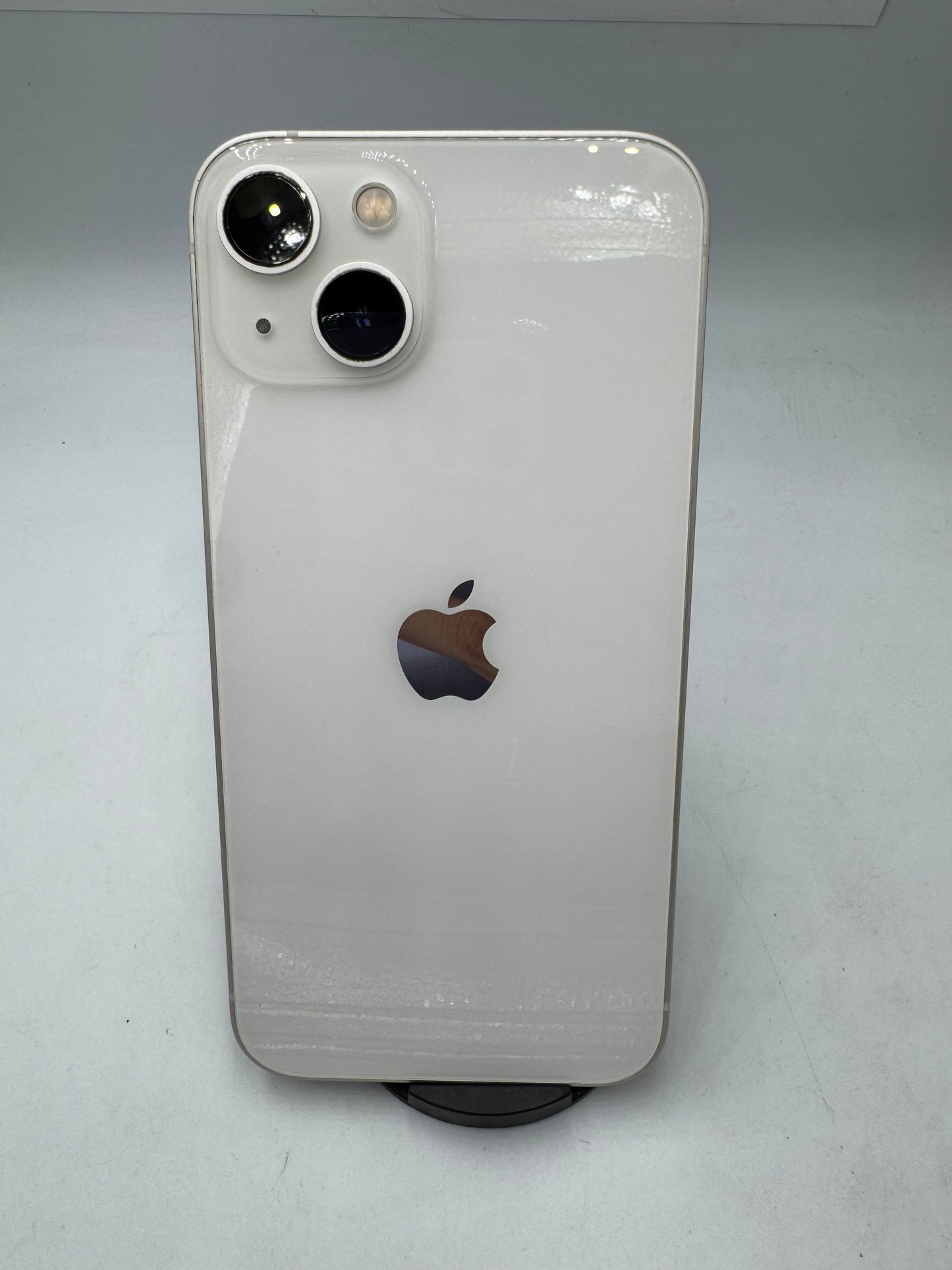 iPhone 13 128GB (Producto único)
