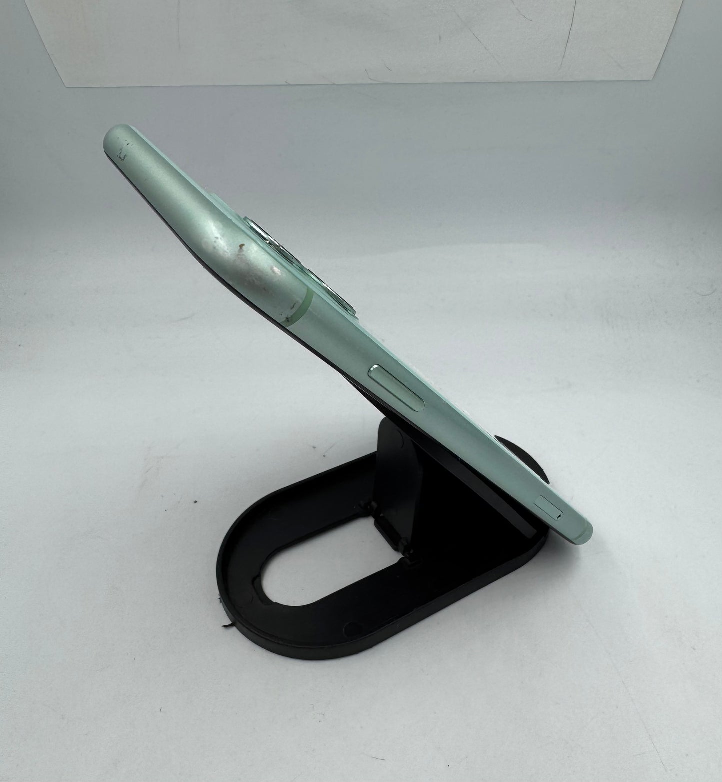 iPhone 11 128GB (Producto Único)