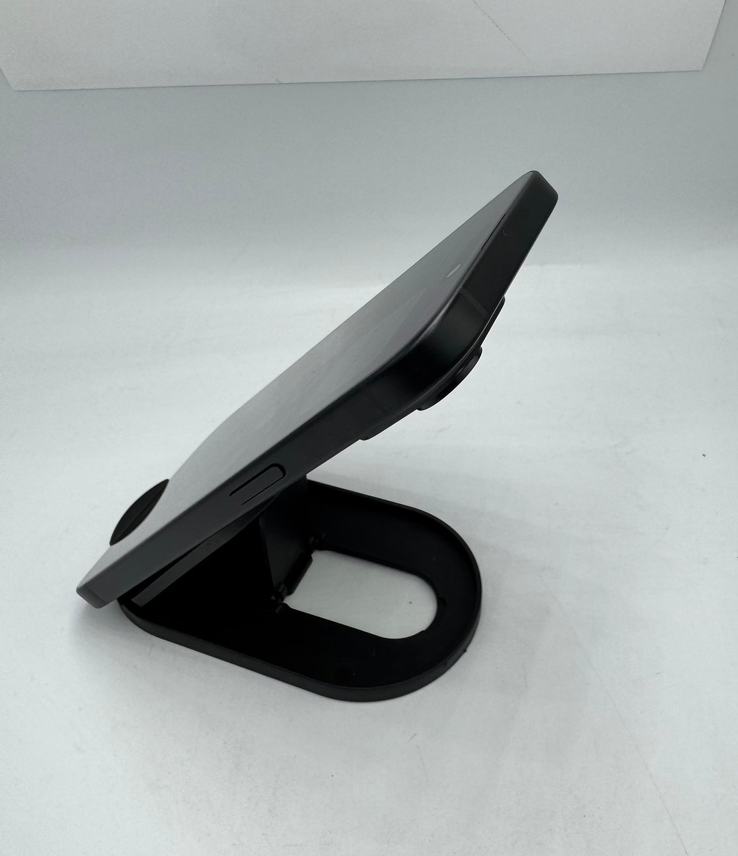 iPhone 15 128GB (Producto Unico)