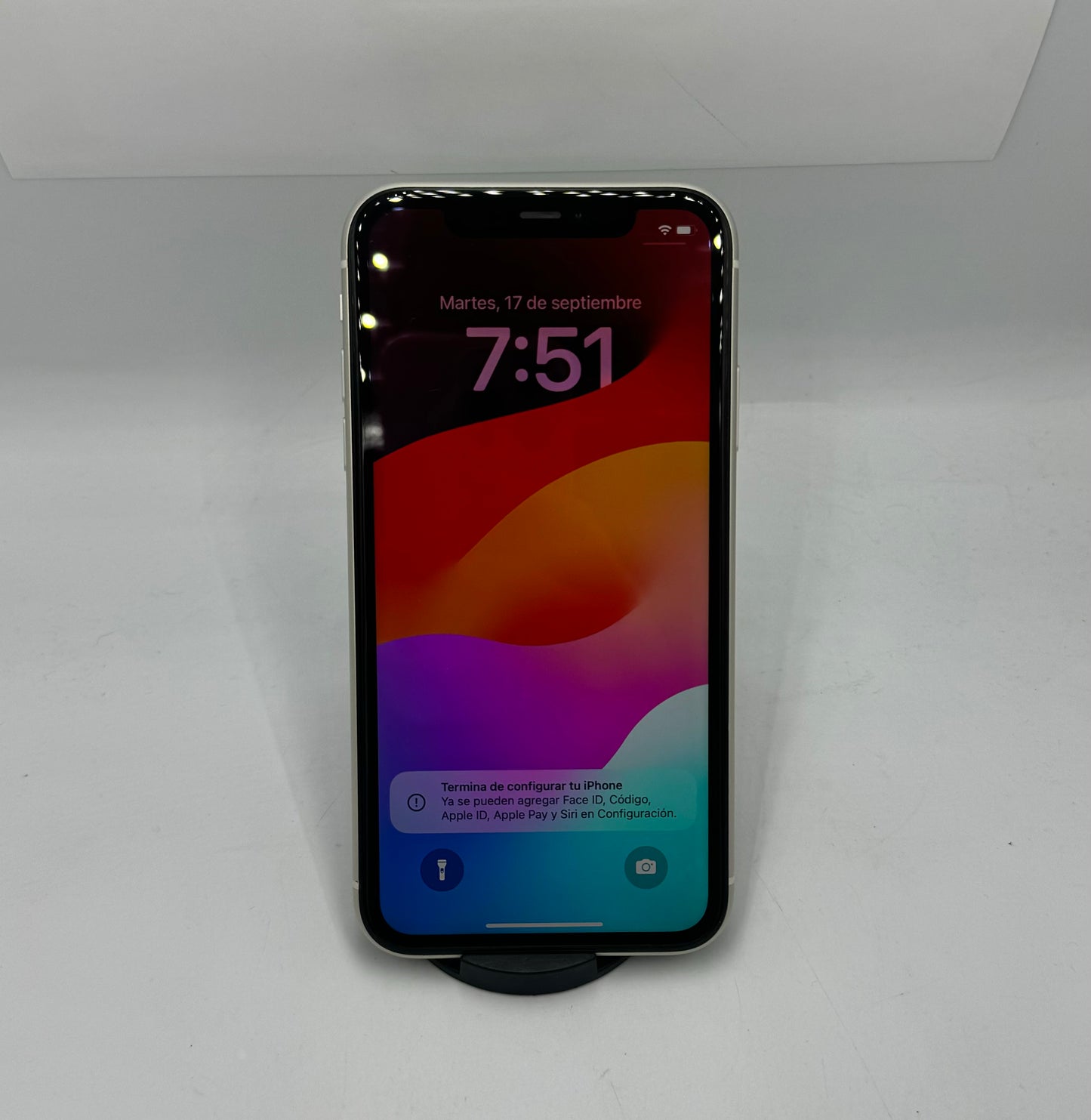 iPhone 11 64gb (Producto único)
