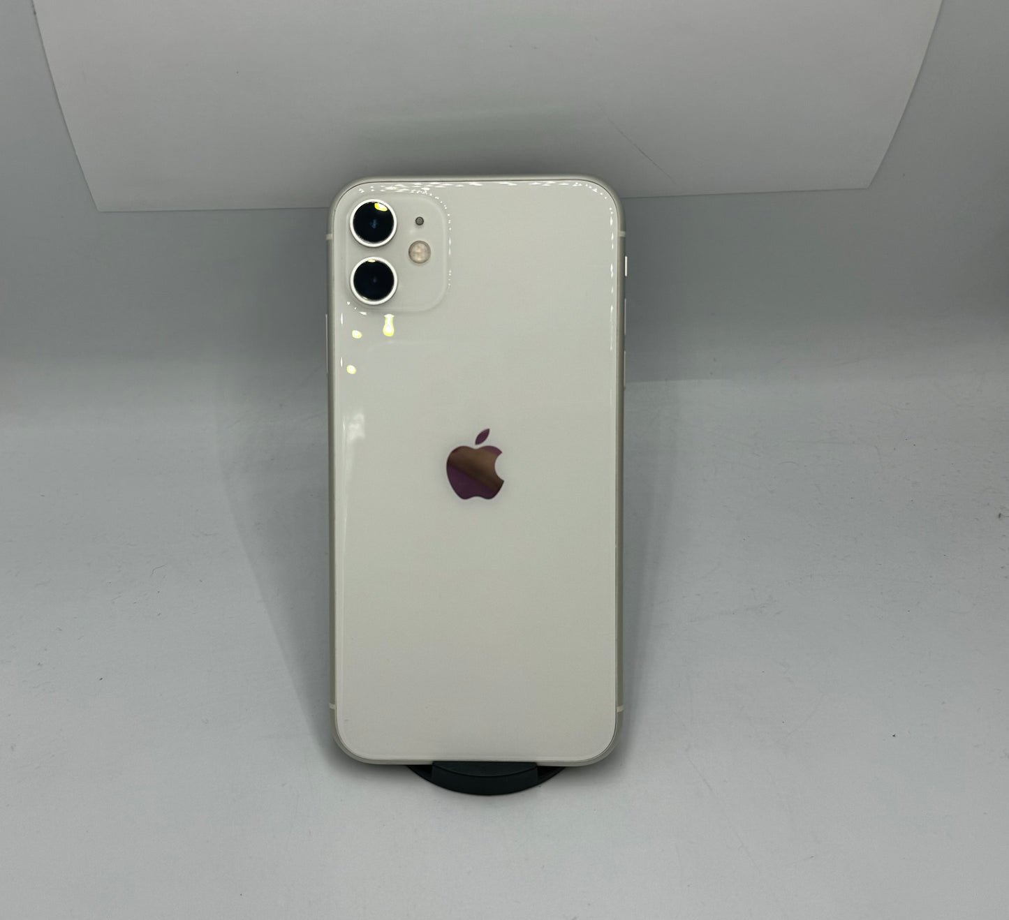 iPhone 11 64gb (Producto único)