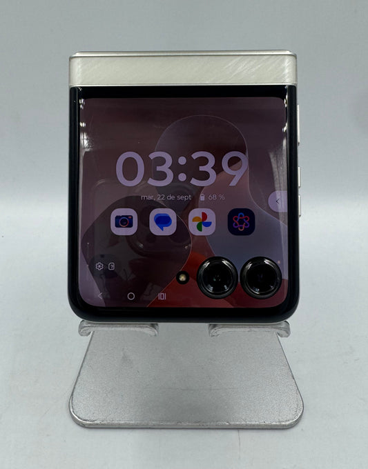Motorola Razr 60 512GB