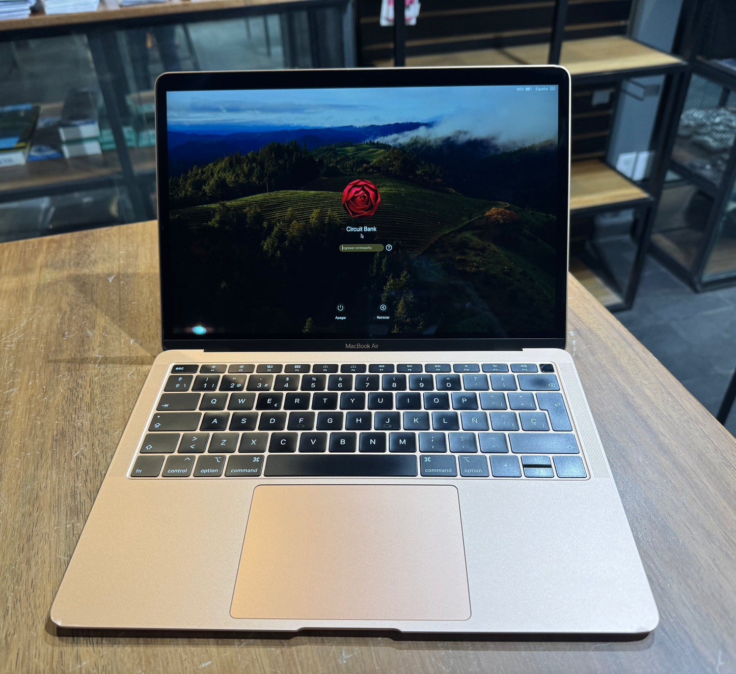 Apple MacBook Air 13" 128GB / 8GB RAM / Rose Gold / 2018