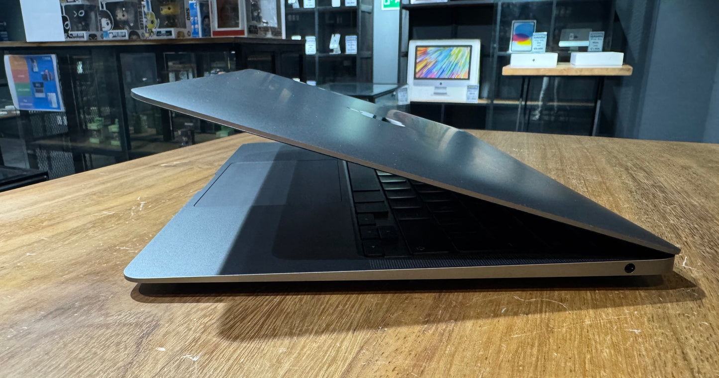 Apple MacBook Air 13" 2020 M1