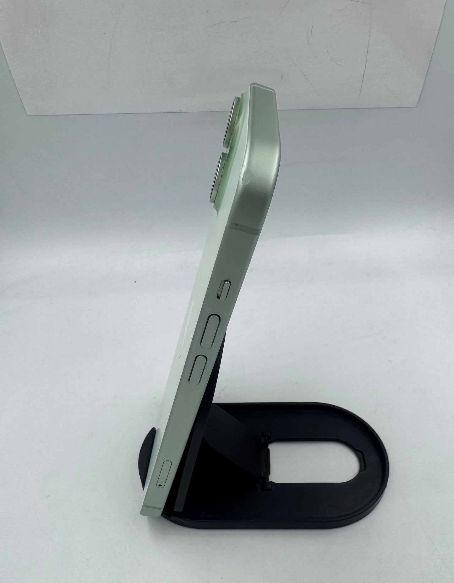 iPhone 15 256GB