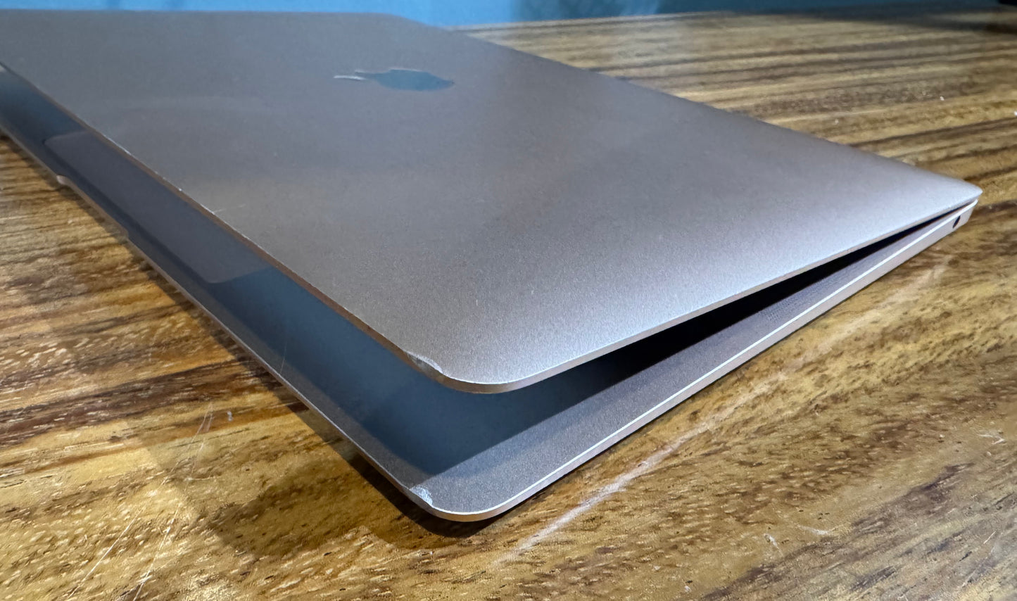 Apple MacBook Air 13" 128GB / 8GB RAM / Rose Gold / 2018