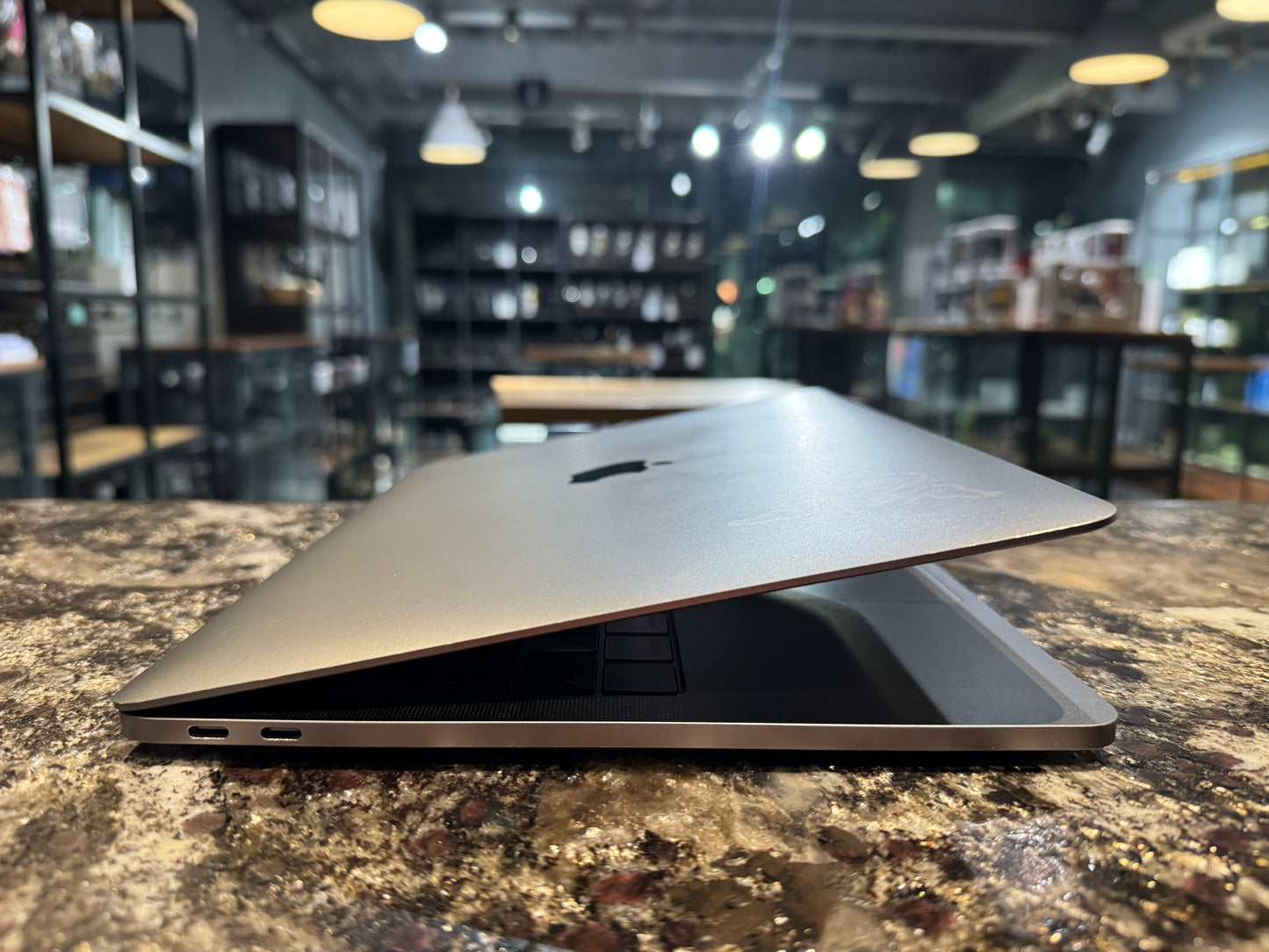 MacBook Pro 13" 2017
