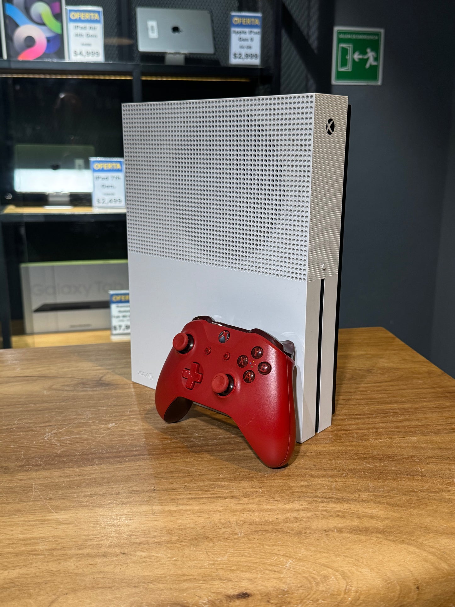 Xbox One S 1TB