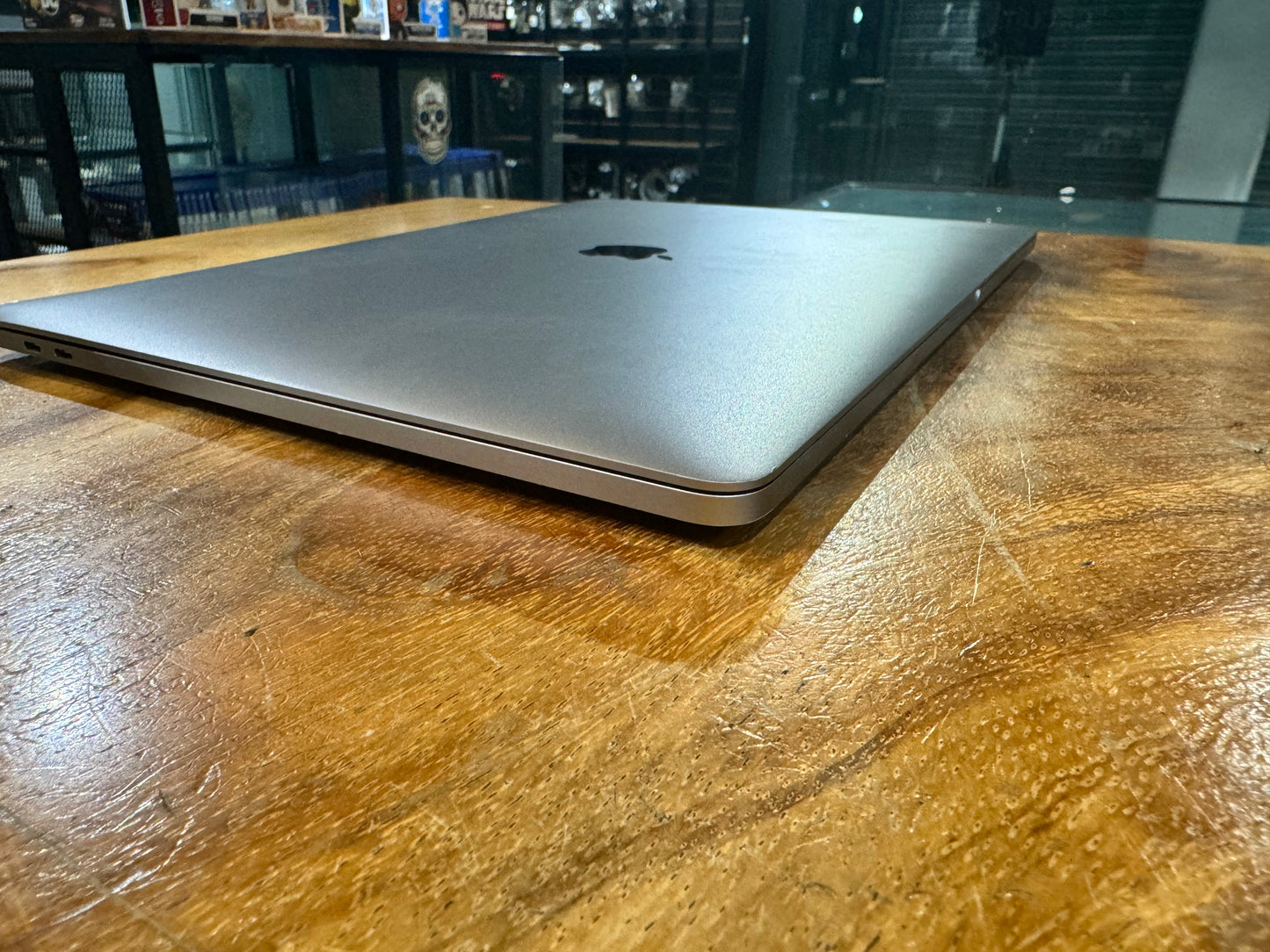 MacBook Pro 16" 2019 (Produco Ùnico)