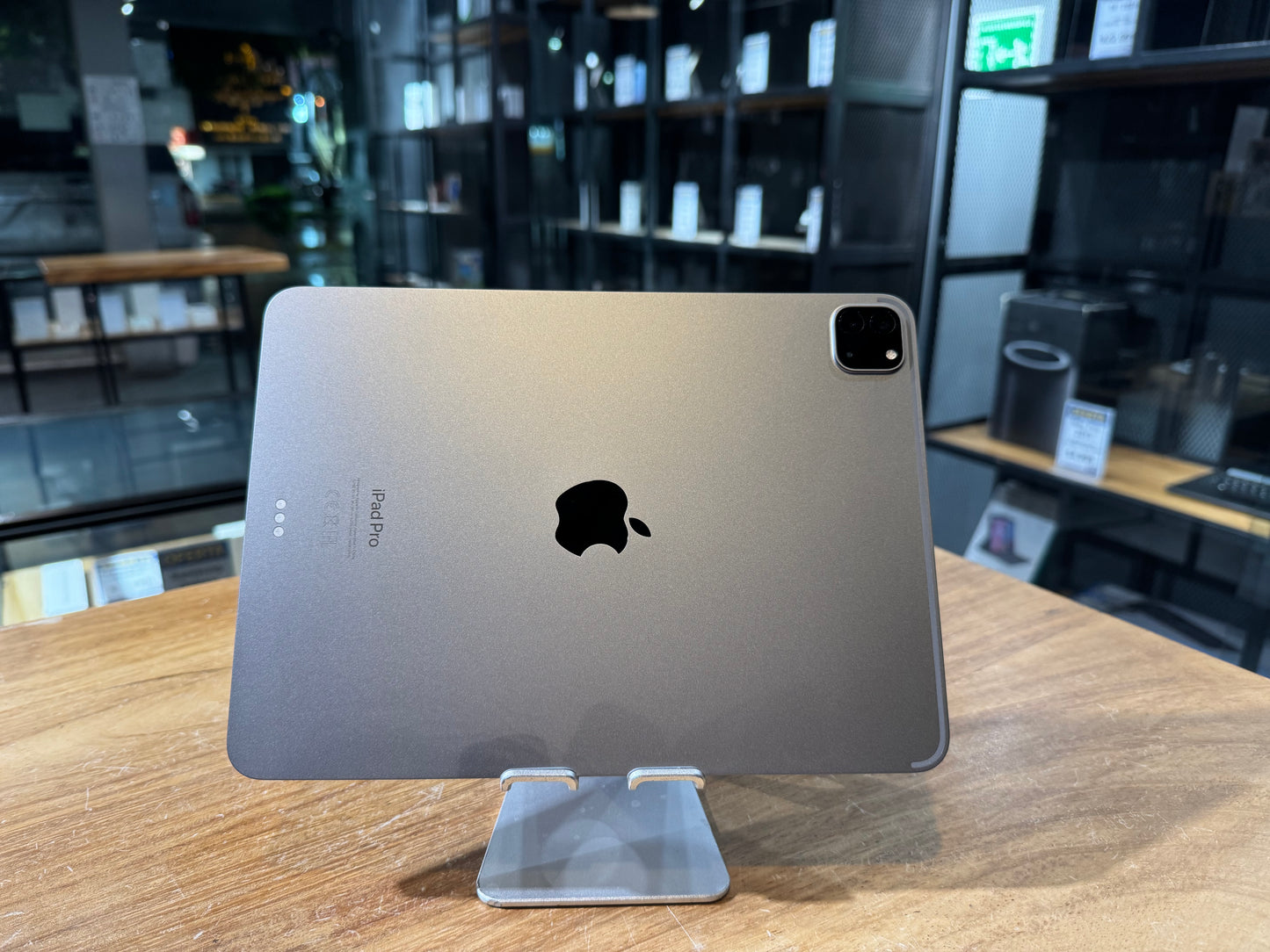 iPad Pro 4th gen 11" 128gb (Producto ùnico)