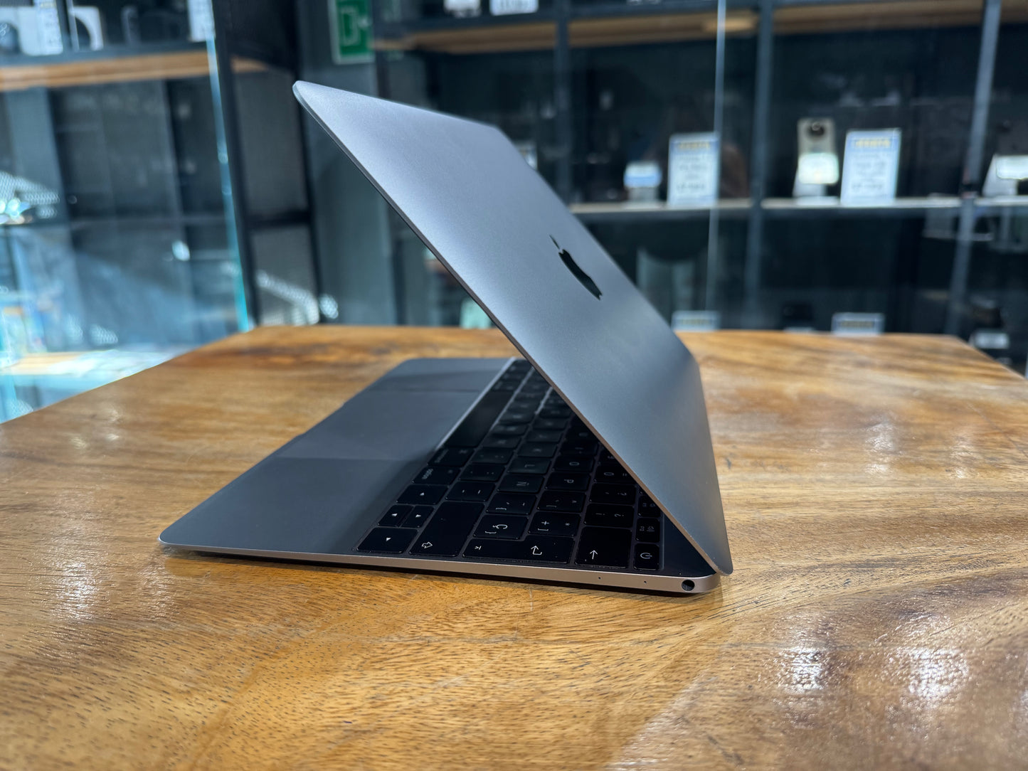 MacBook 12" 2015 (Producto ùnico)