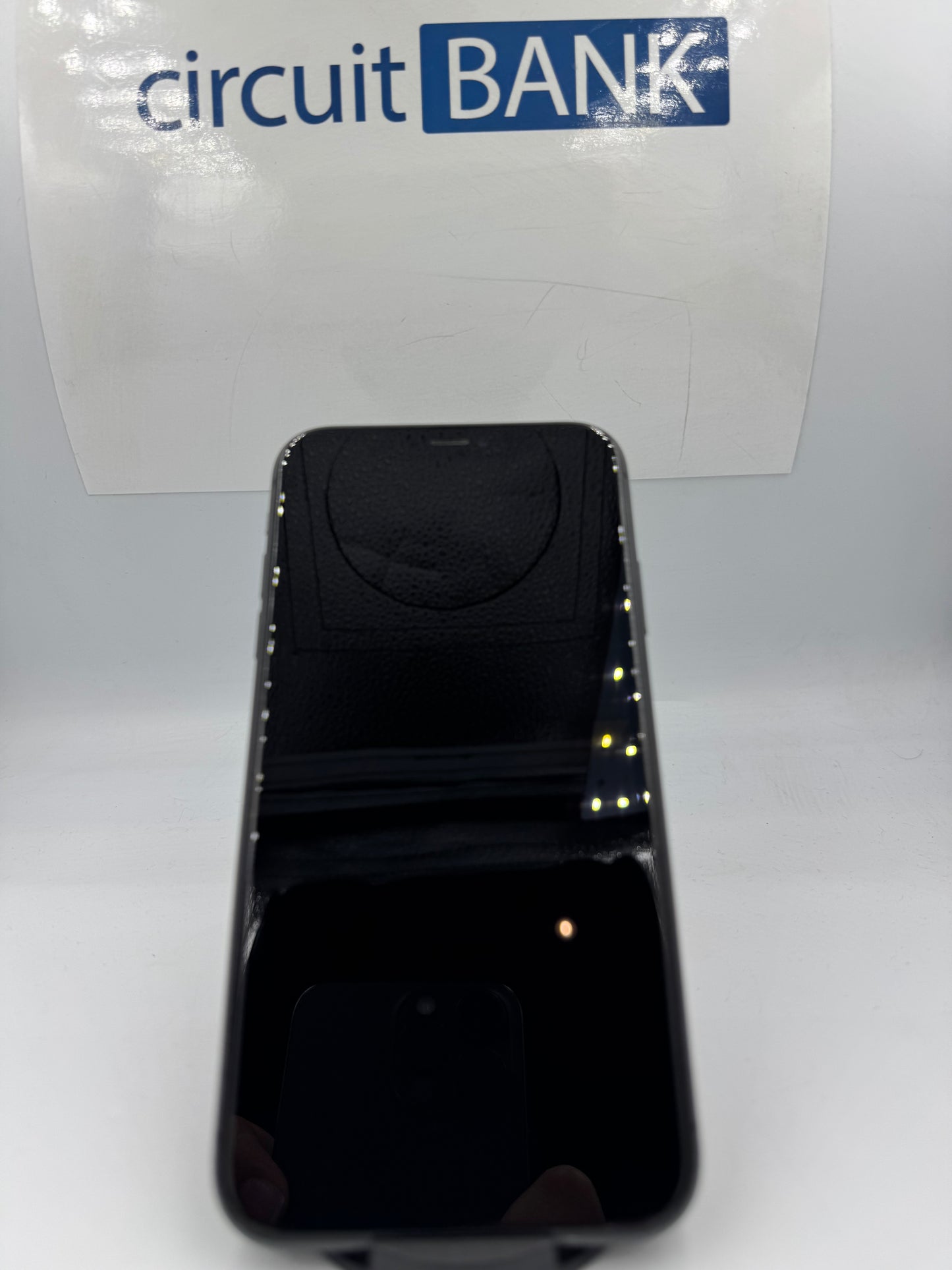 iPhone 11 64GB (Producto Único)