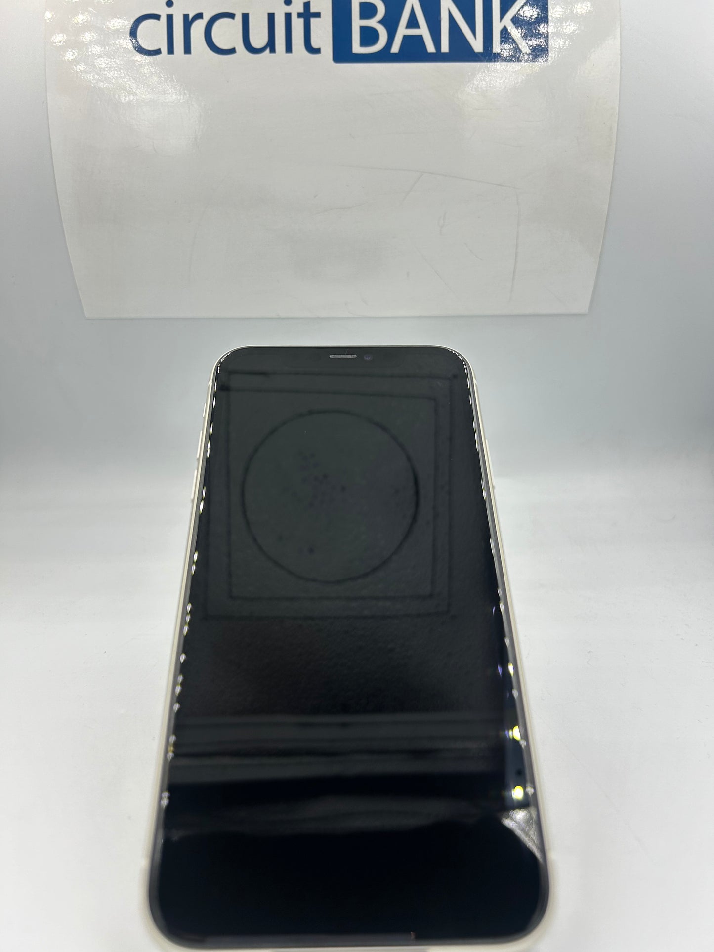 iPhone 11 128GB (Producto Único)