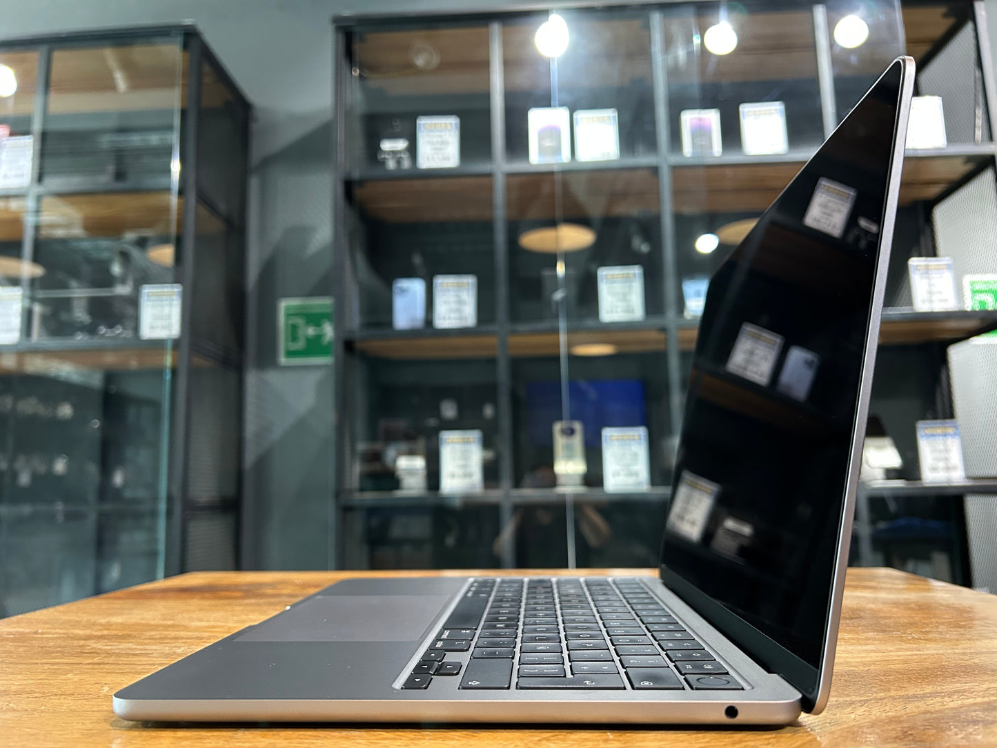 MacBook Air 13.6" M2 2022 (Producto Unico)