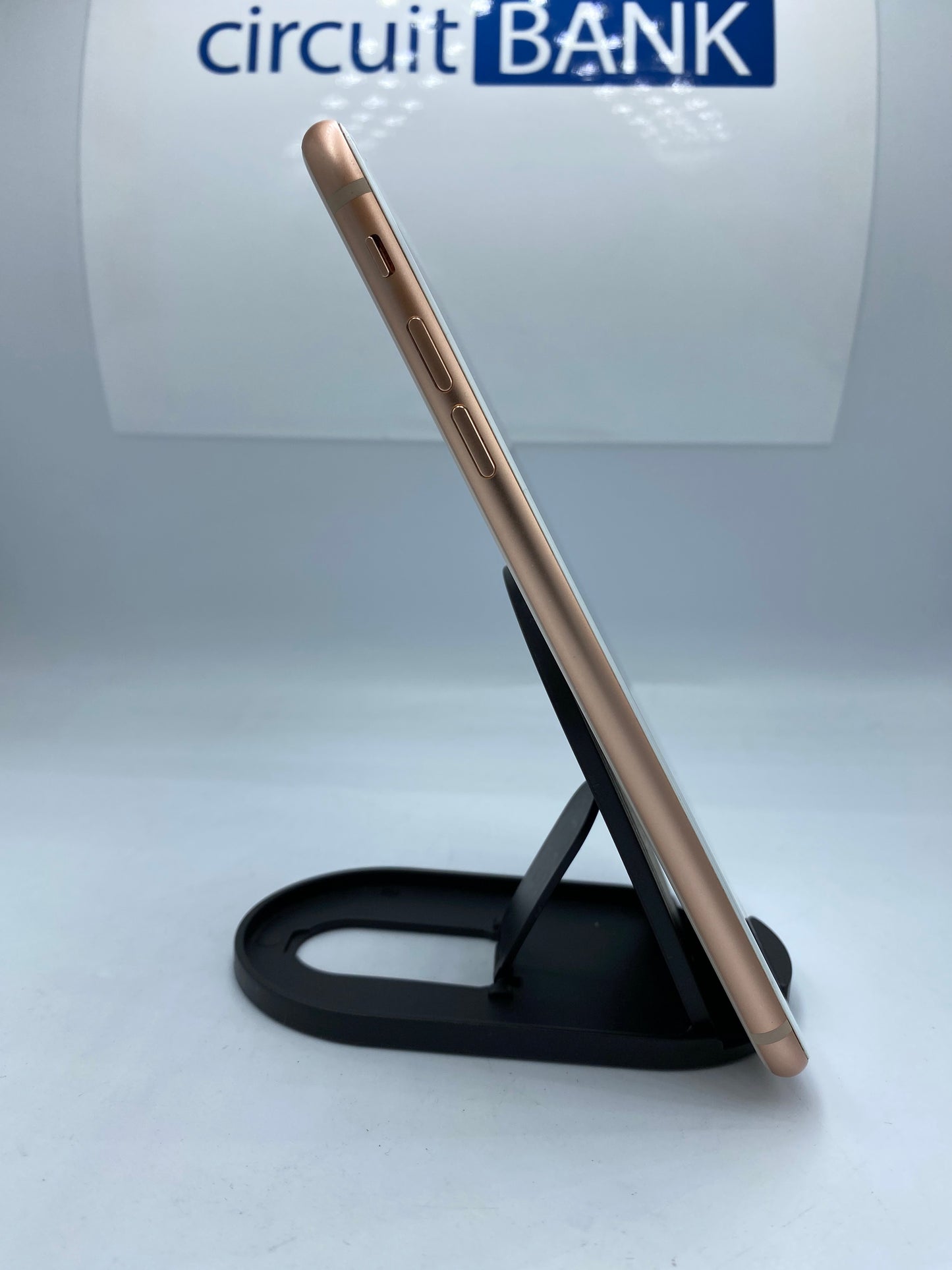 iPhone 8 Plus (Producto único)