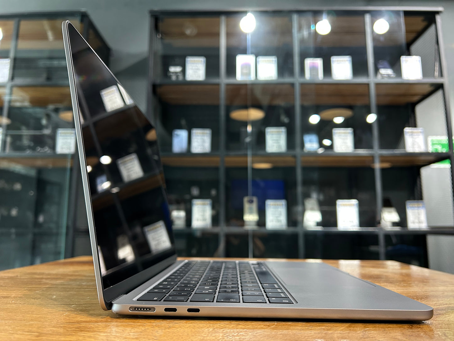 MacBook Air 13.6" M2 2022 (Producto Unico)