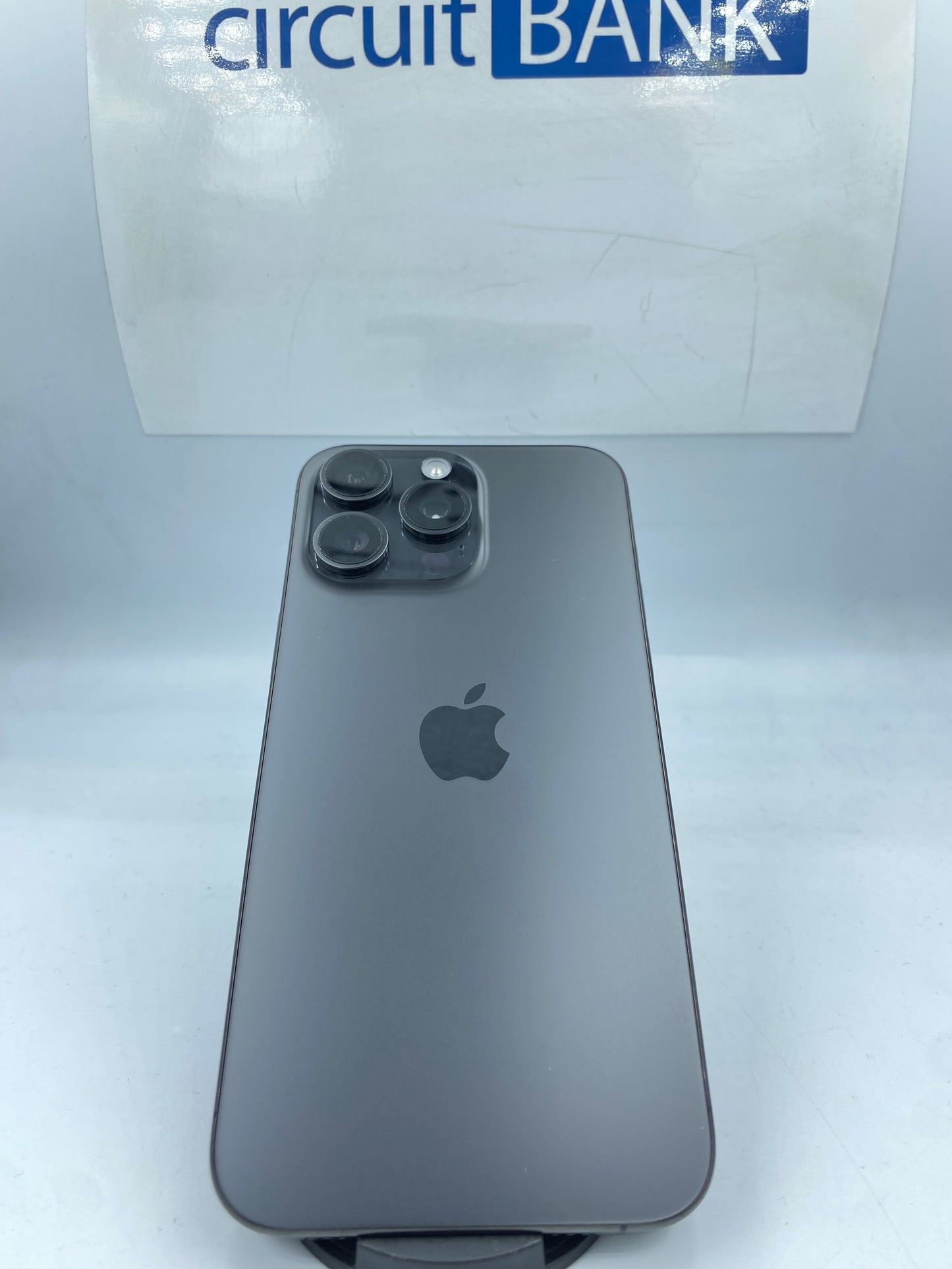 iPhone 15 Pro Max 256GB (Producto Único)