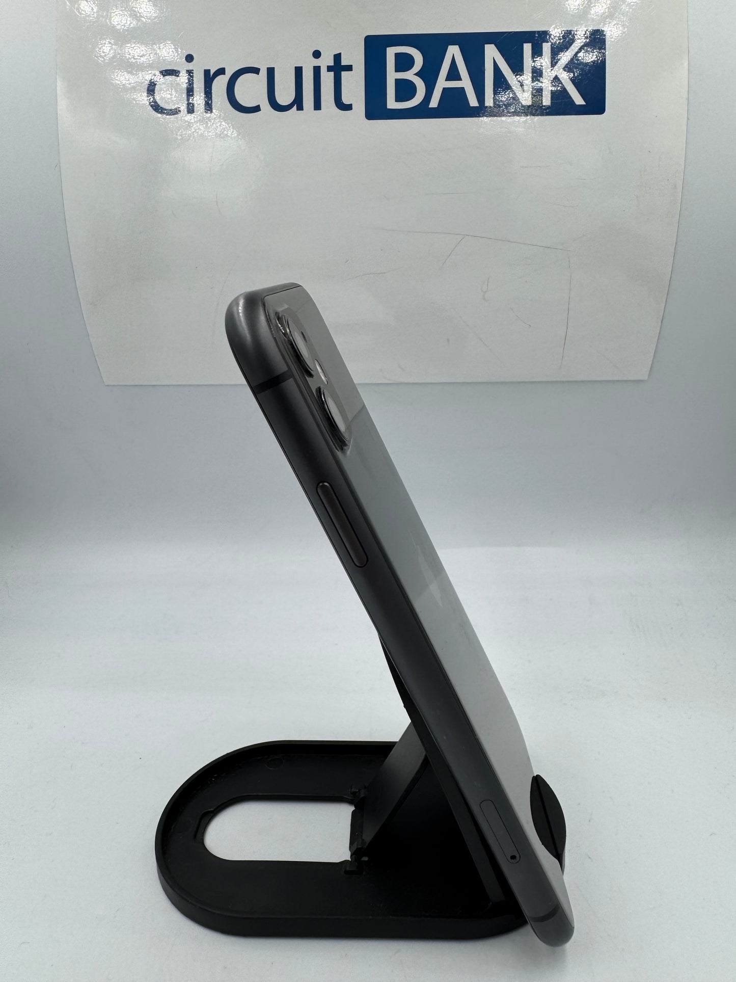 iPhone 11 64GB (Producto Único)