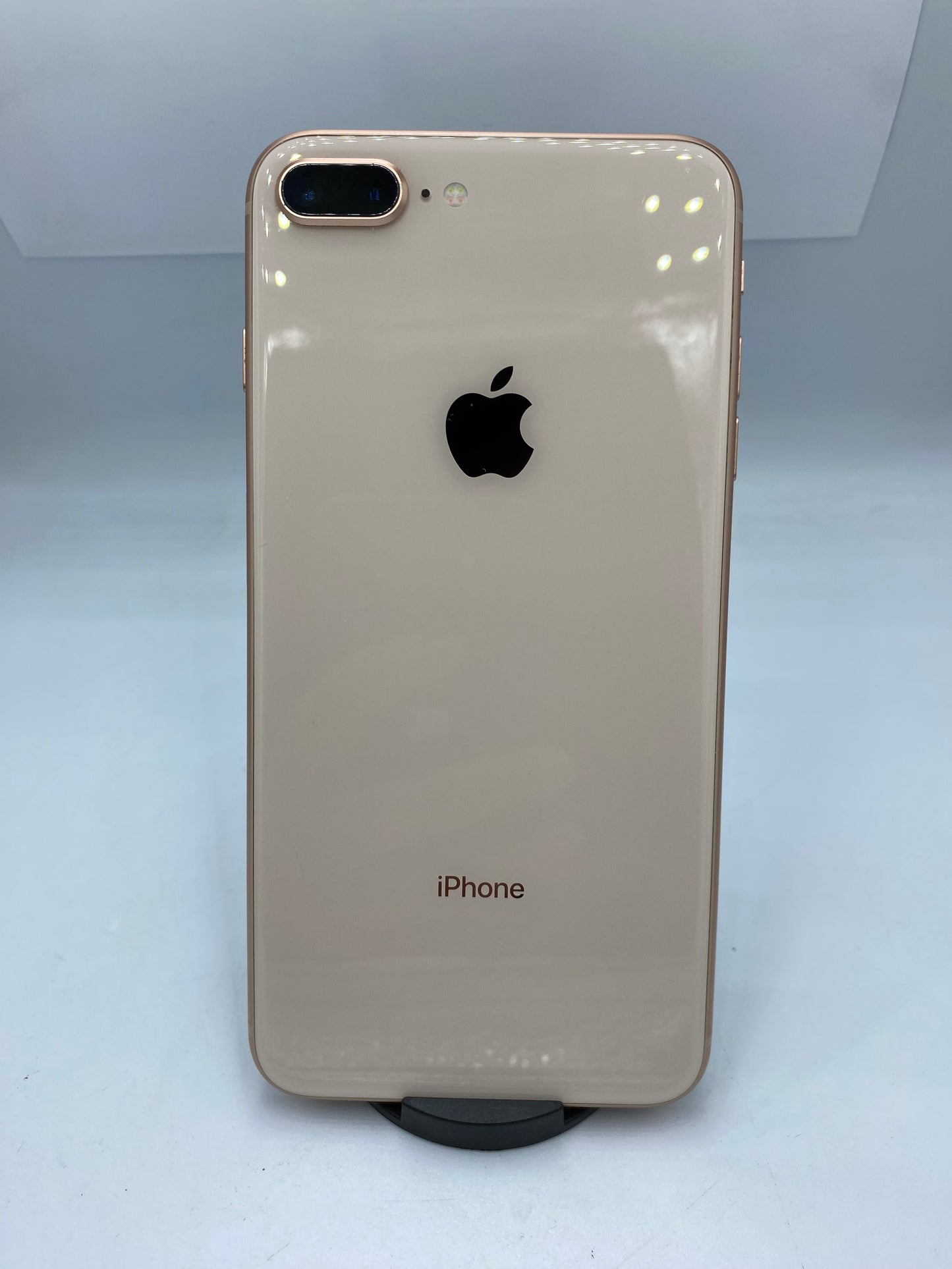iPhone 8 Plus (Producto único)
