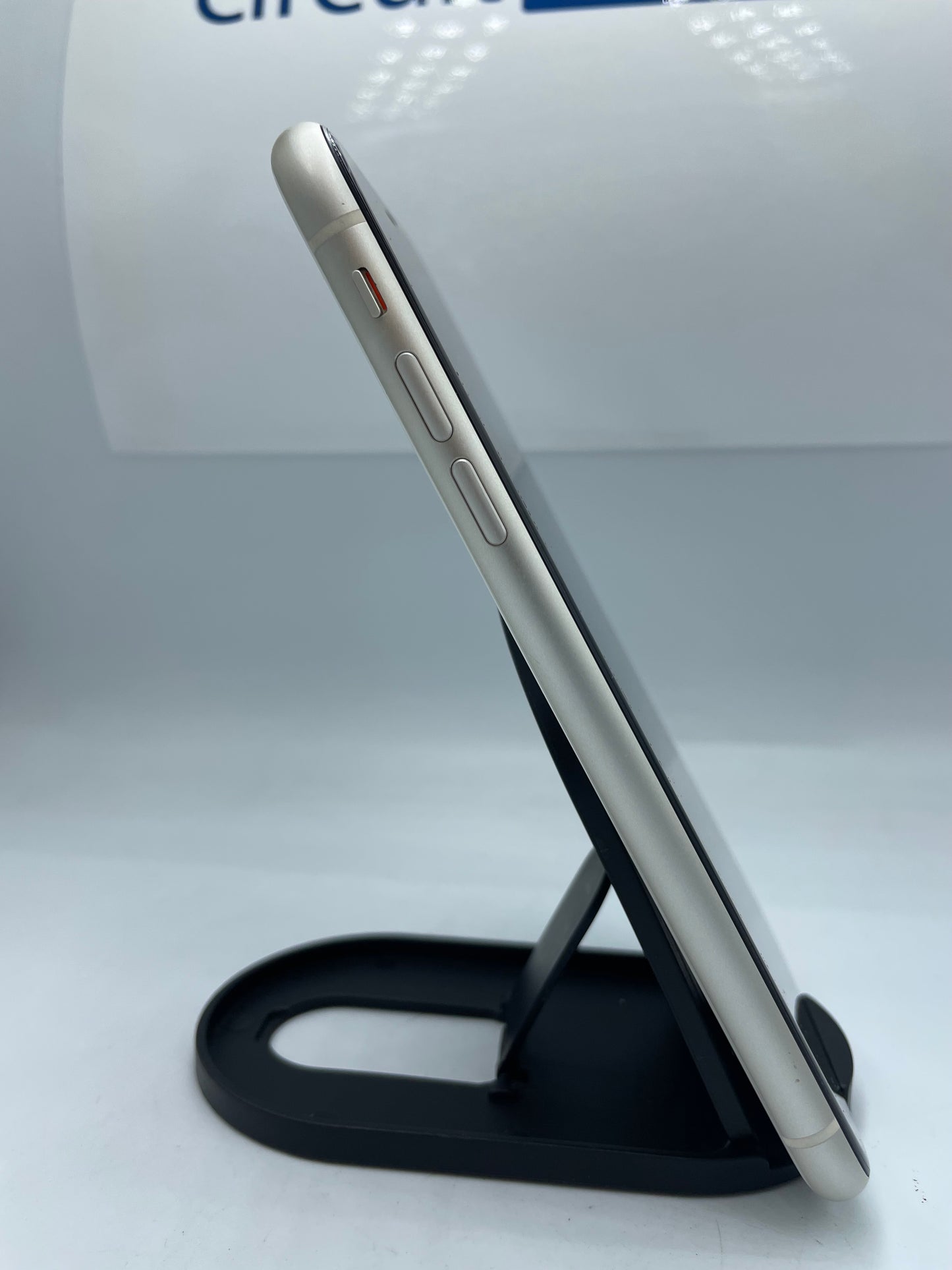 iPhone 11 (Producto único)