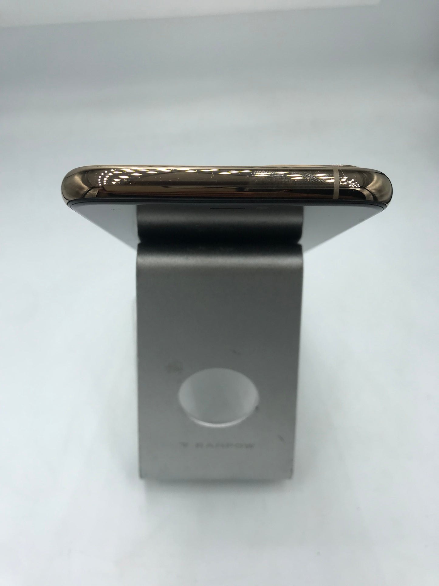 iPhone 11 Pro 64GB (Producto Único)