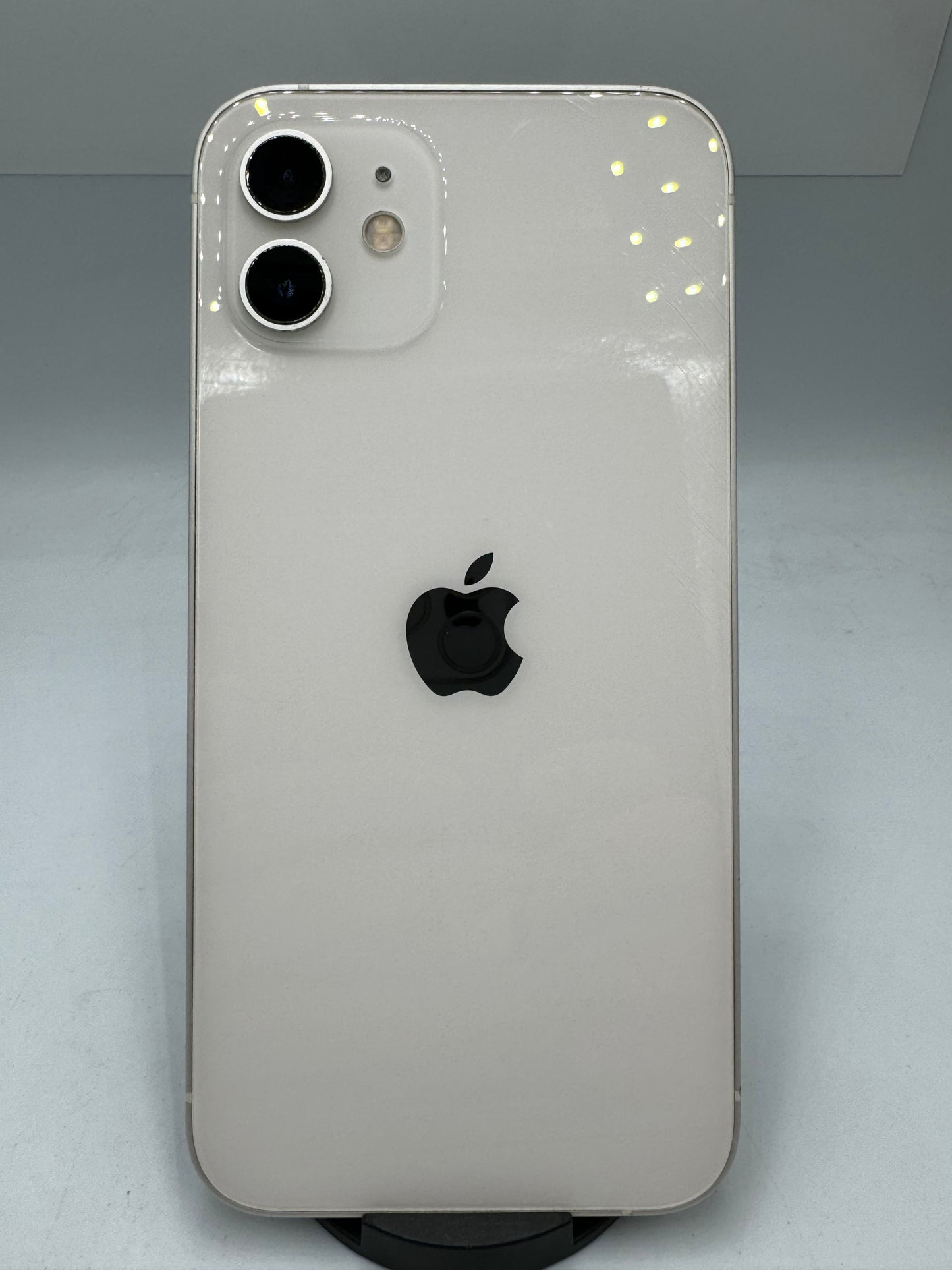 iPhone 12 64GB (Producto Unico)