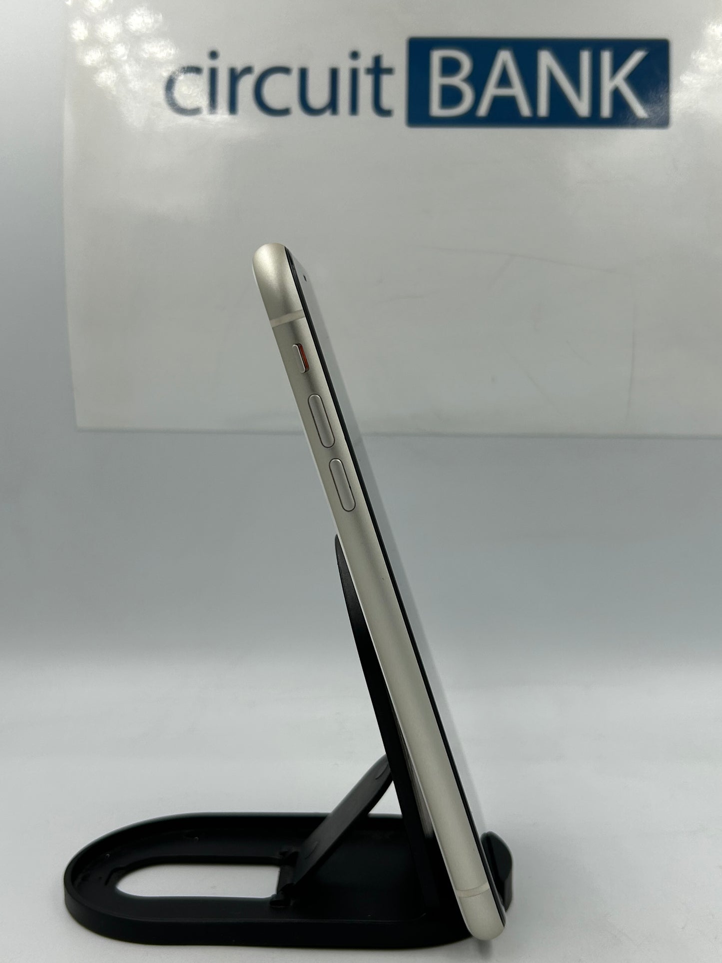 iPhone 11 64GB