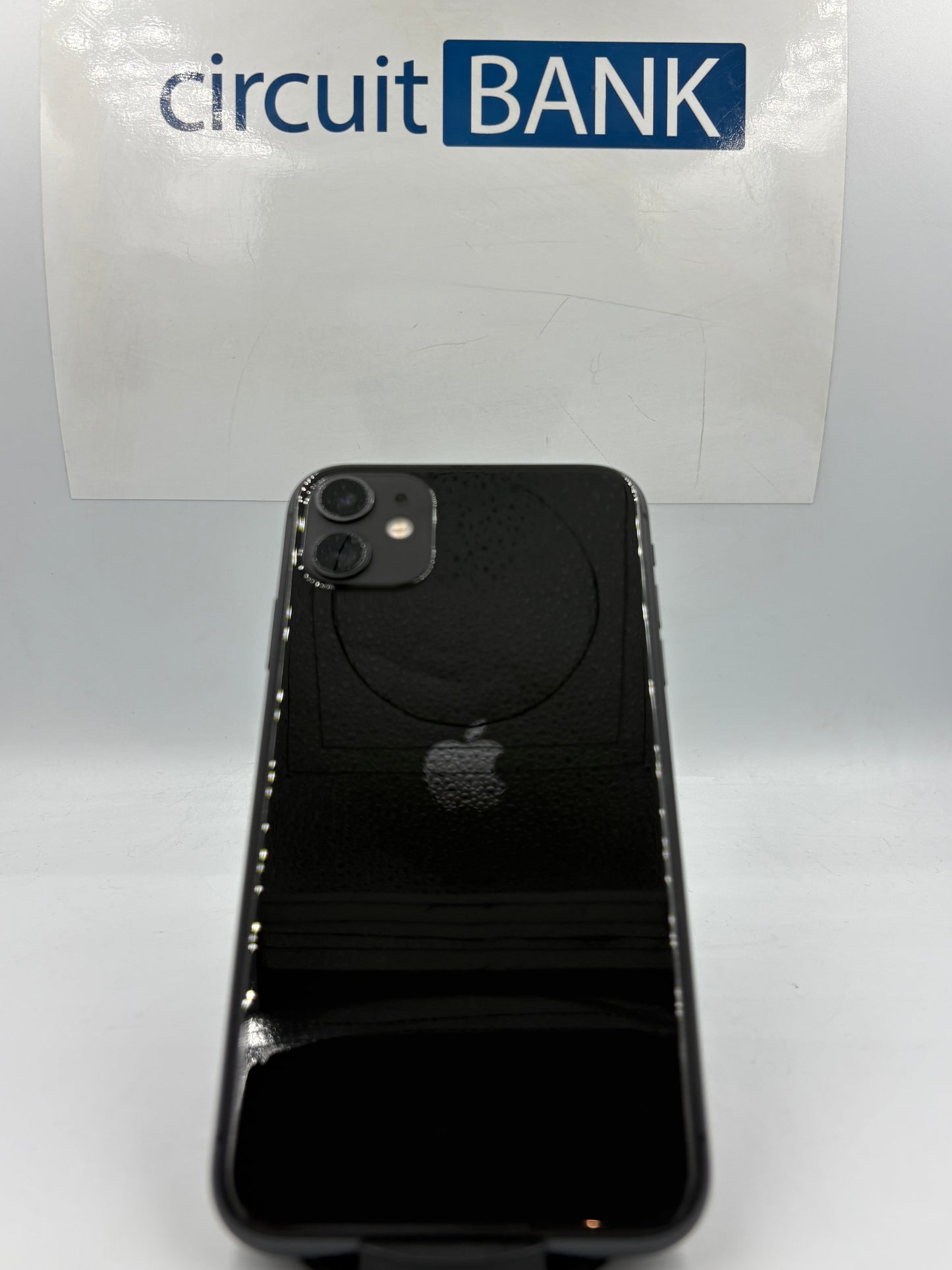 iPhone 11 64GB