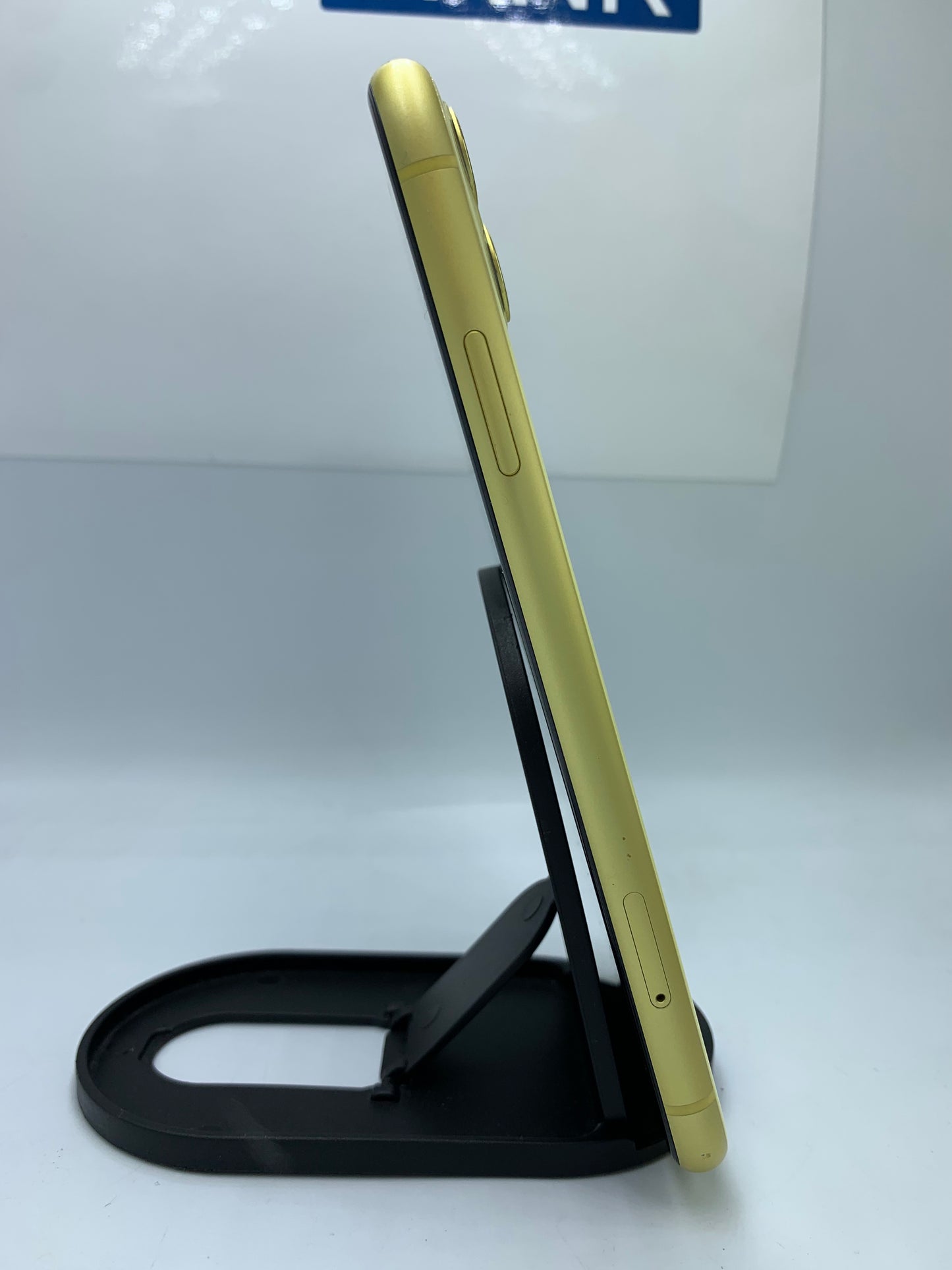 iPhone 11 64GB (Producto Único)