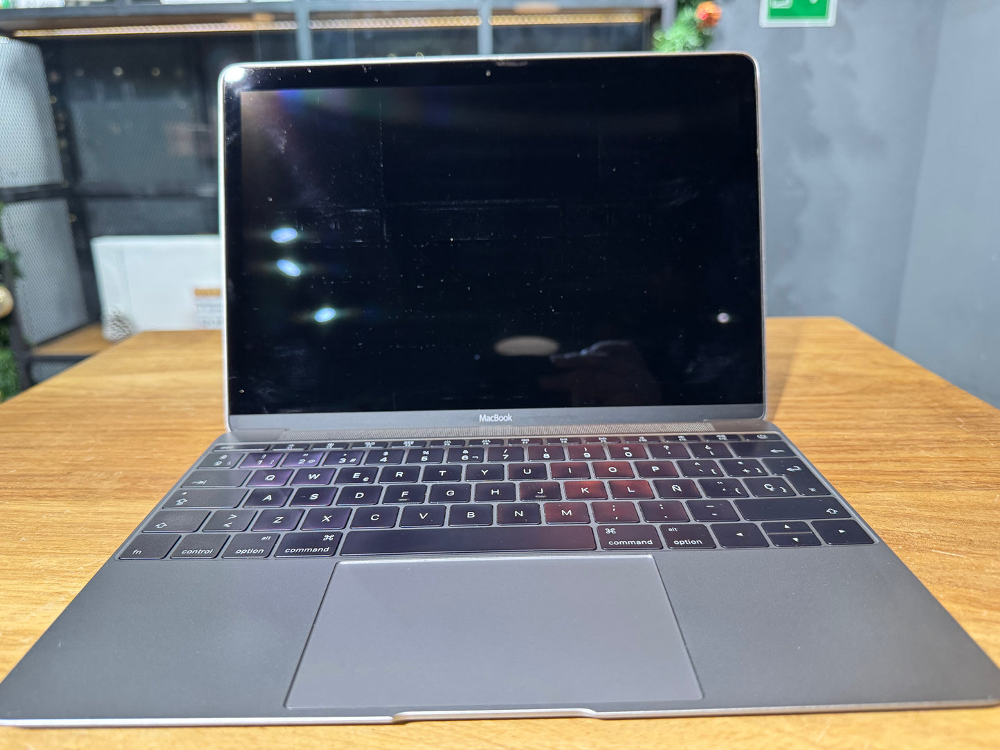 MacBook 12" 2016 (Producto Unico)