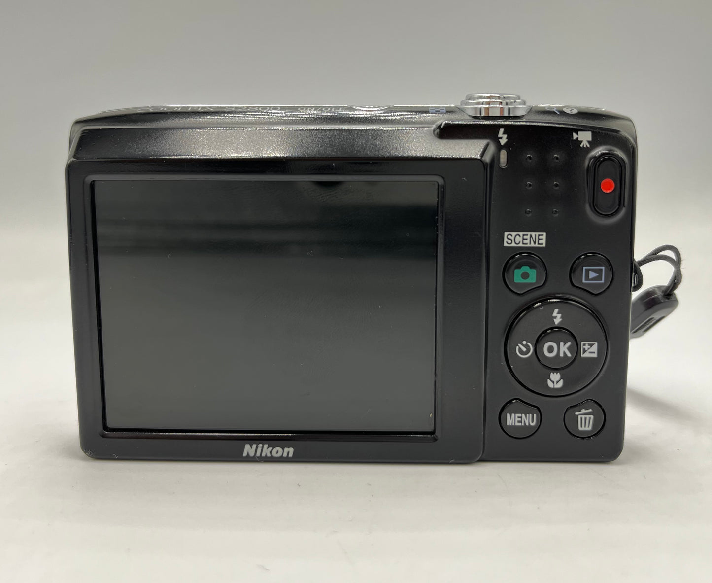 Nikon Coolpix S2800 (Producto Unico)