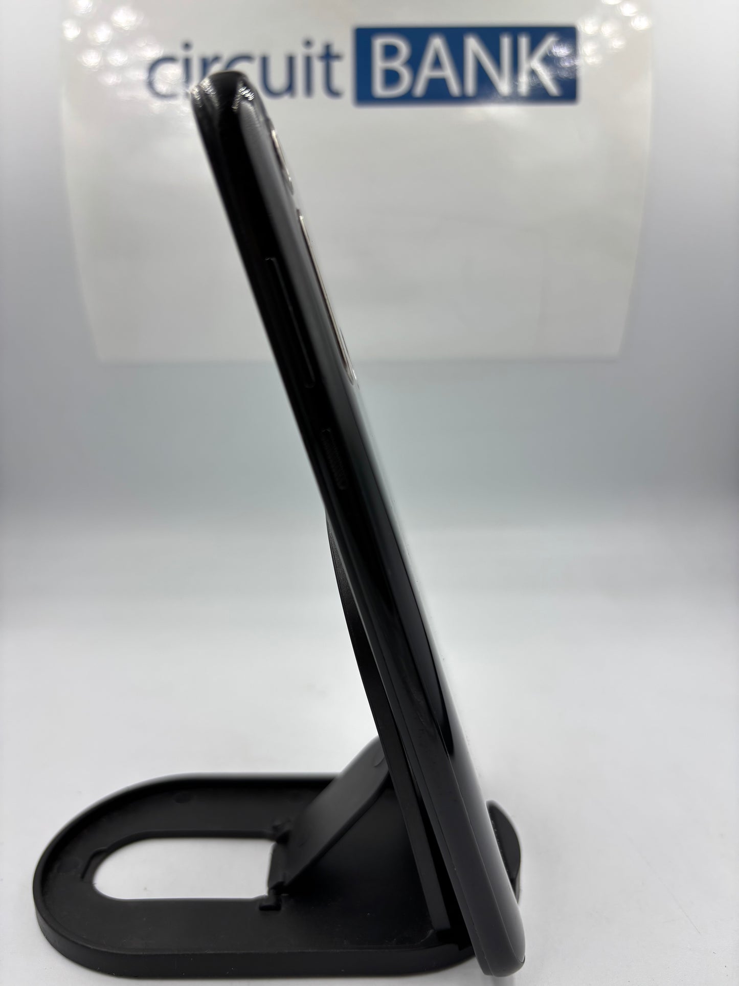 Moto G8 Power 64GB (Producto Único)