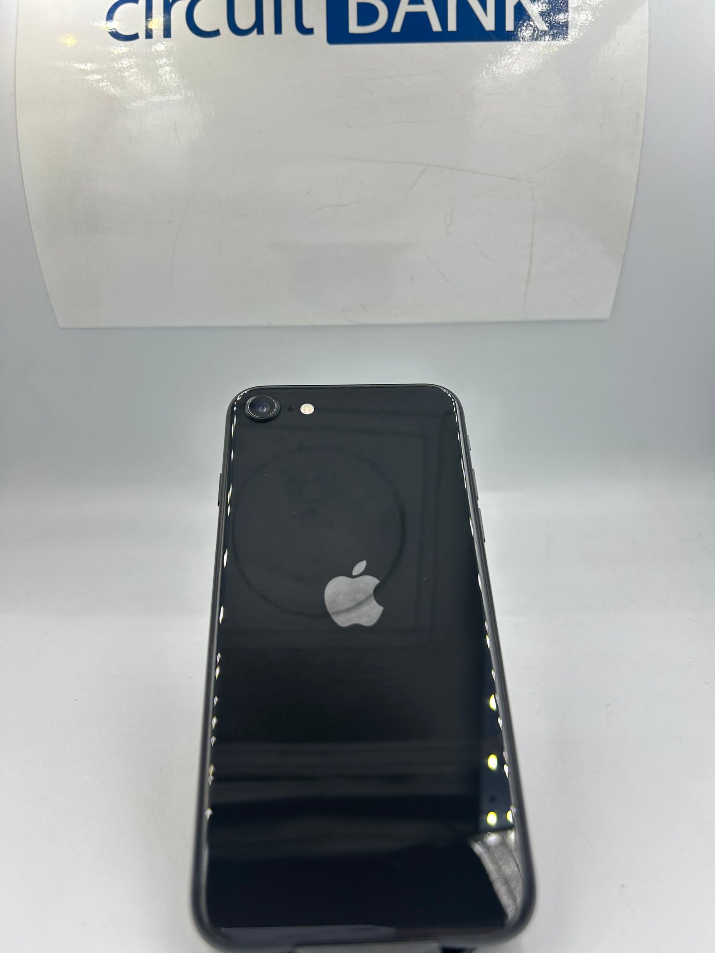 iPhone SE 2dn Gen. 64GB (Producto Unico)