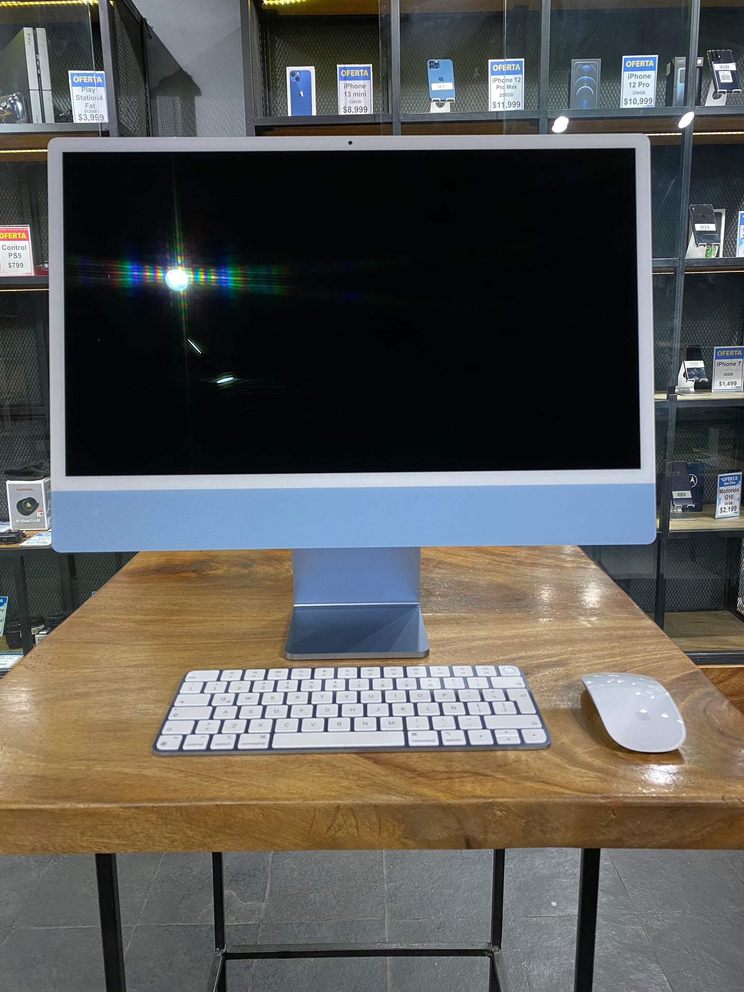 iMac 24" 2021 256GB (Producto Unico)