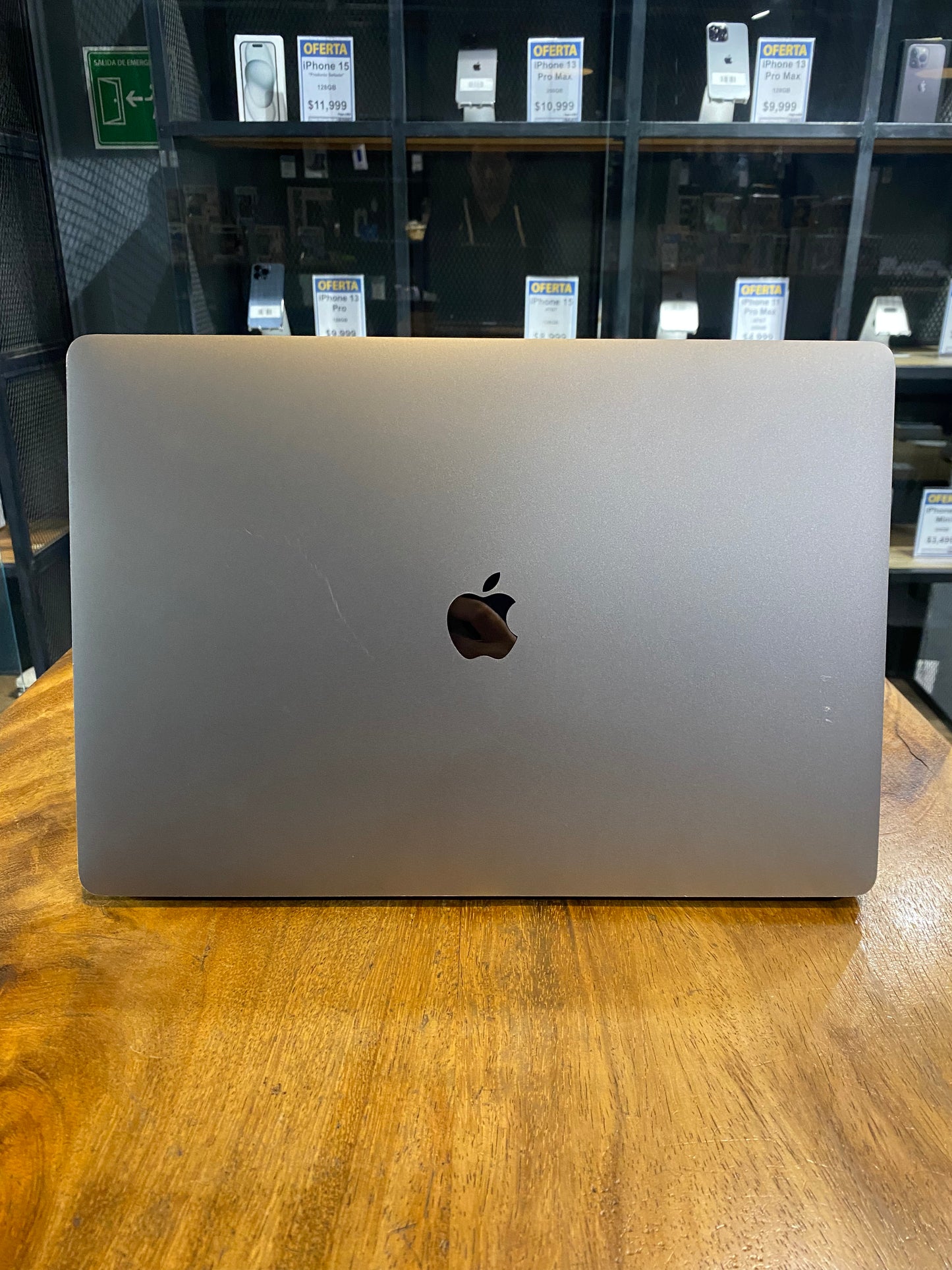 MacBook Pro 16" 2019 512GB / 16GB RAM (Producto Único)
