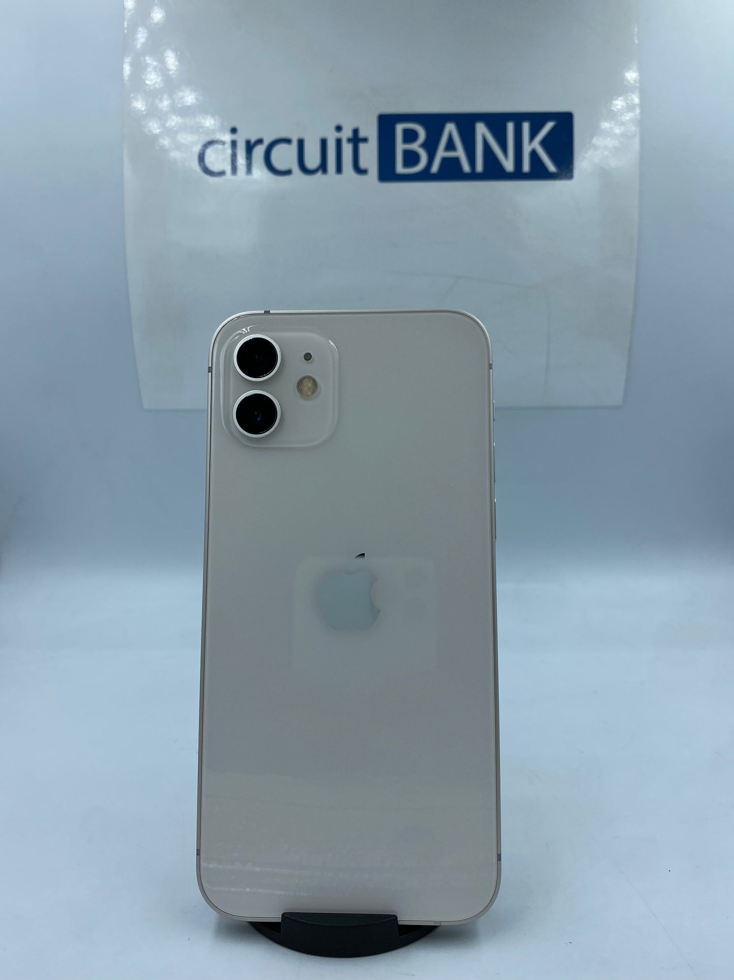 iPhone 12 64GB