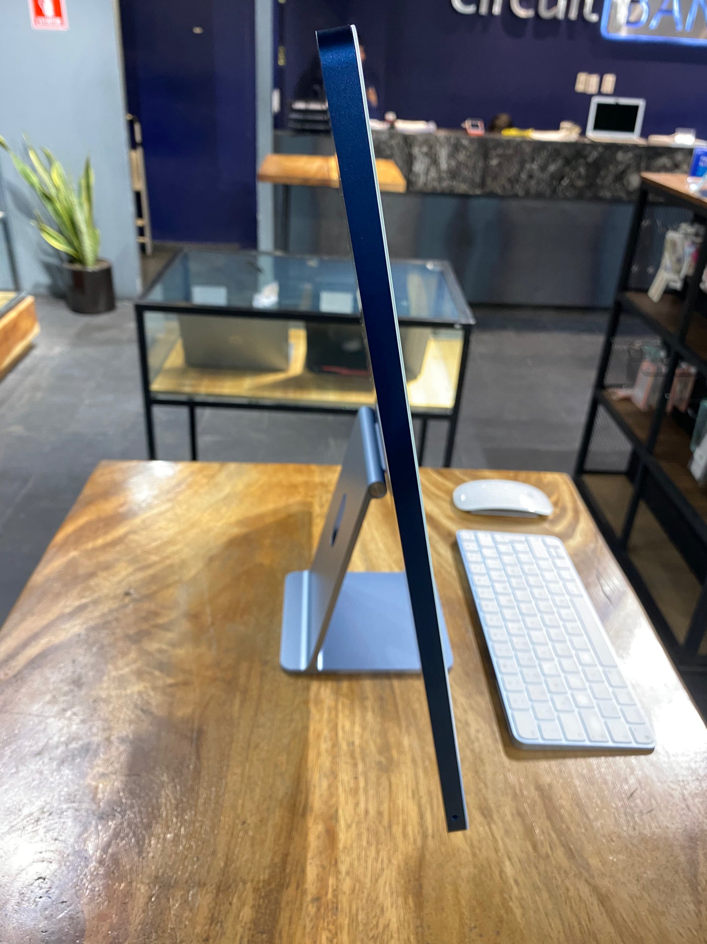 iMac 24" 2021 256GB (Producto Unico)