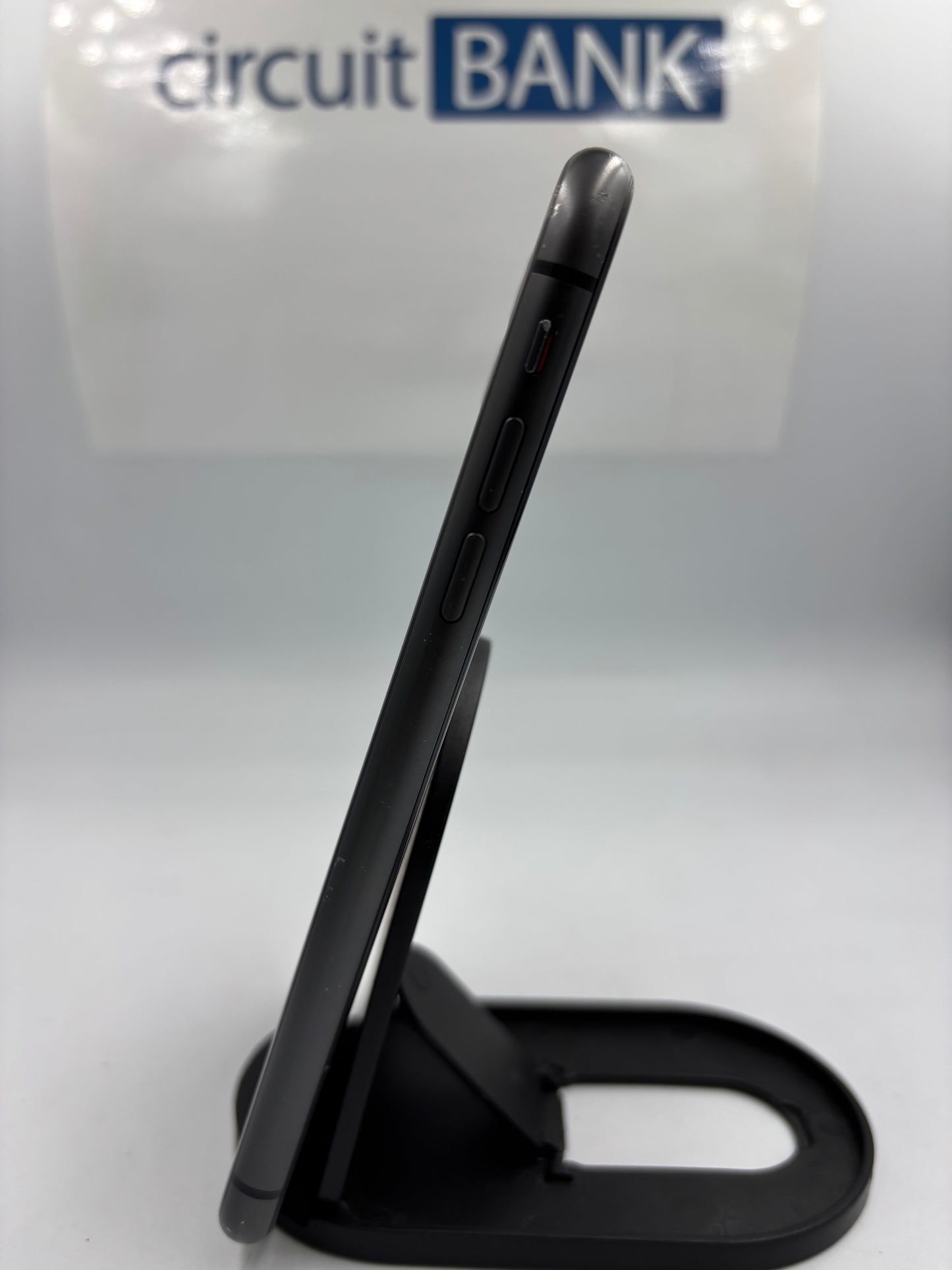 iPhone 11 128GB (Producto Único)