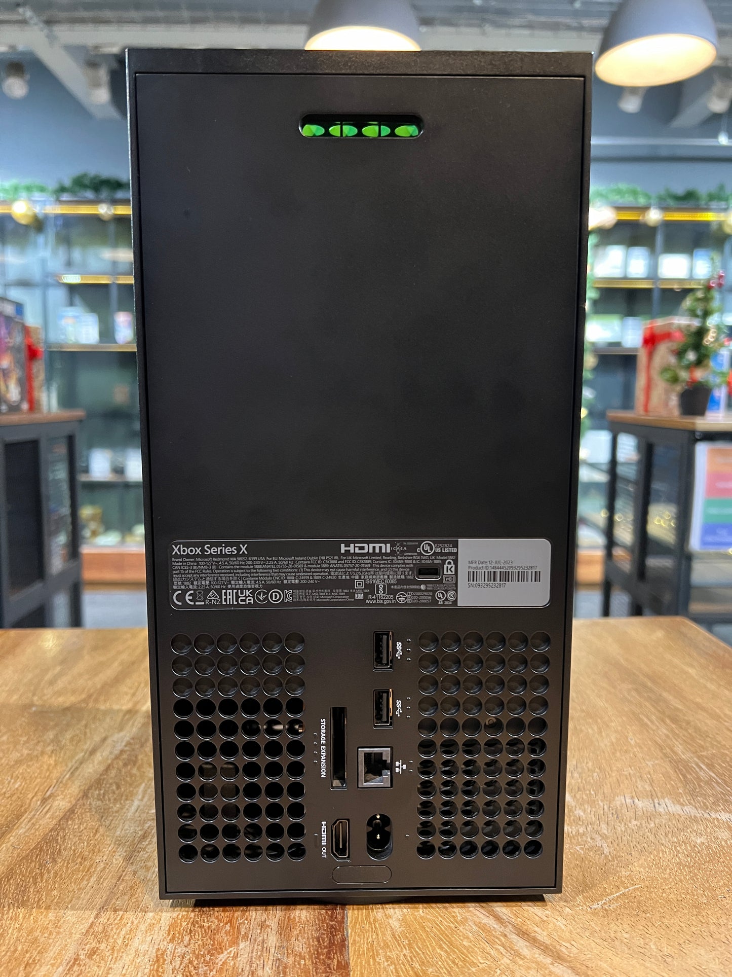 XBOX Series X 1TB + Mando Inalámbrico Elite Series 2 (Producto Unico)