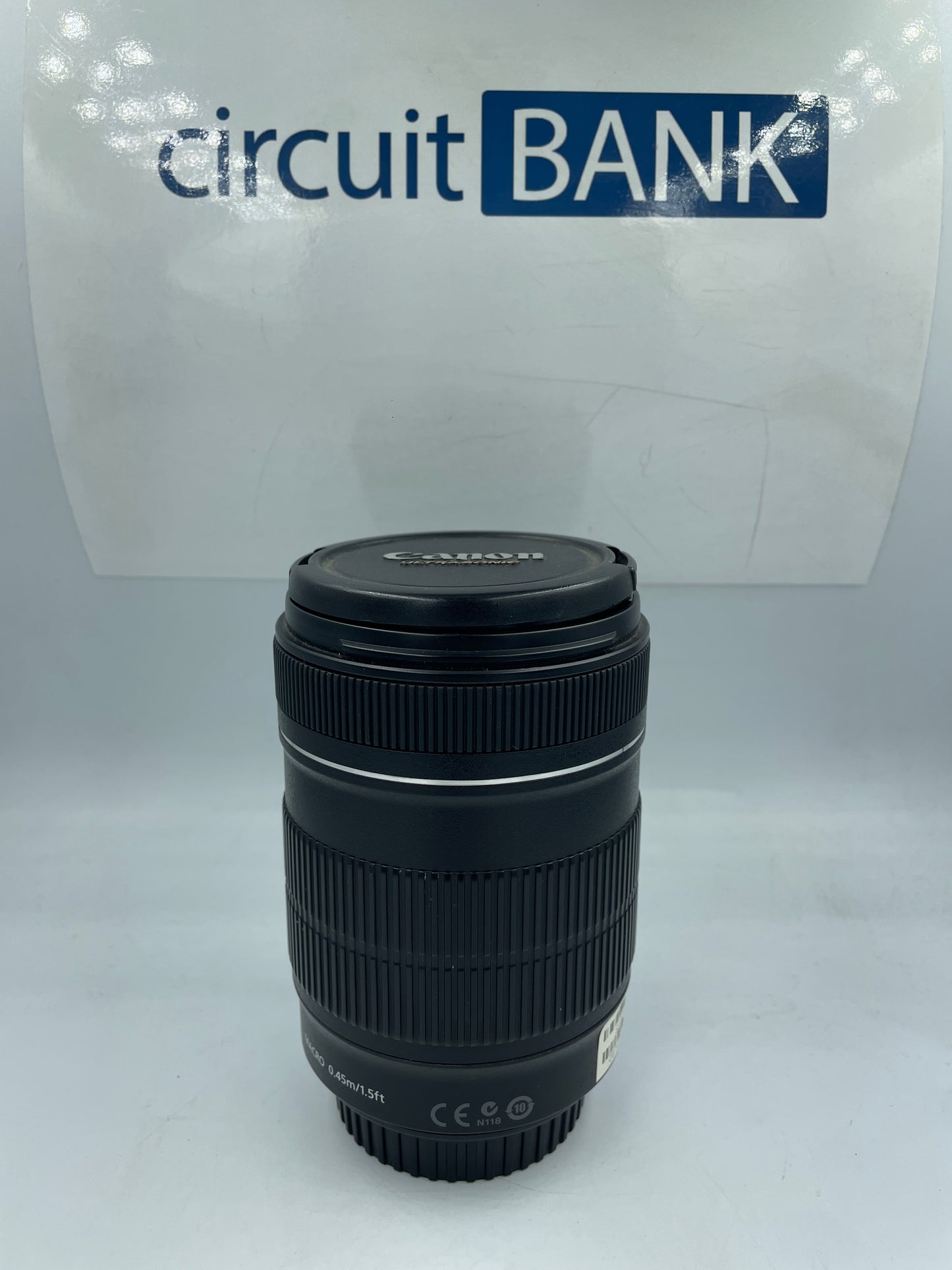 Lente Canon EF-S 18-135mm IS (Producto Unico)