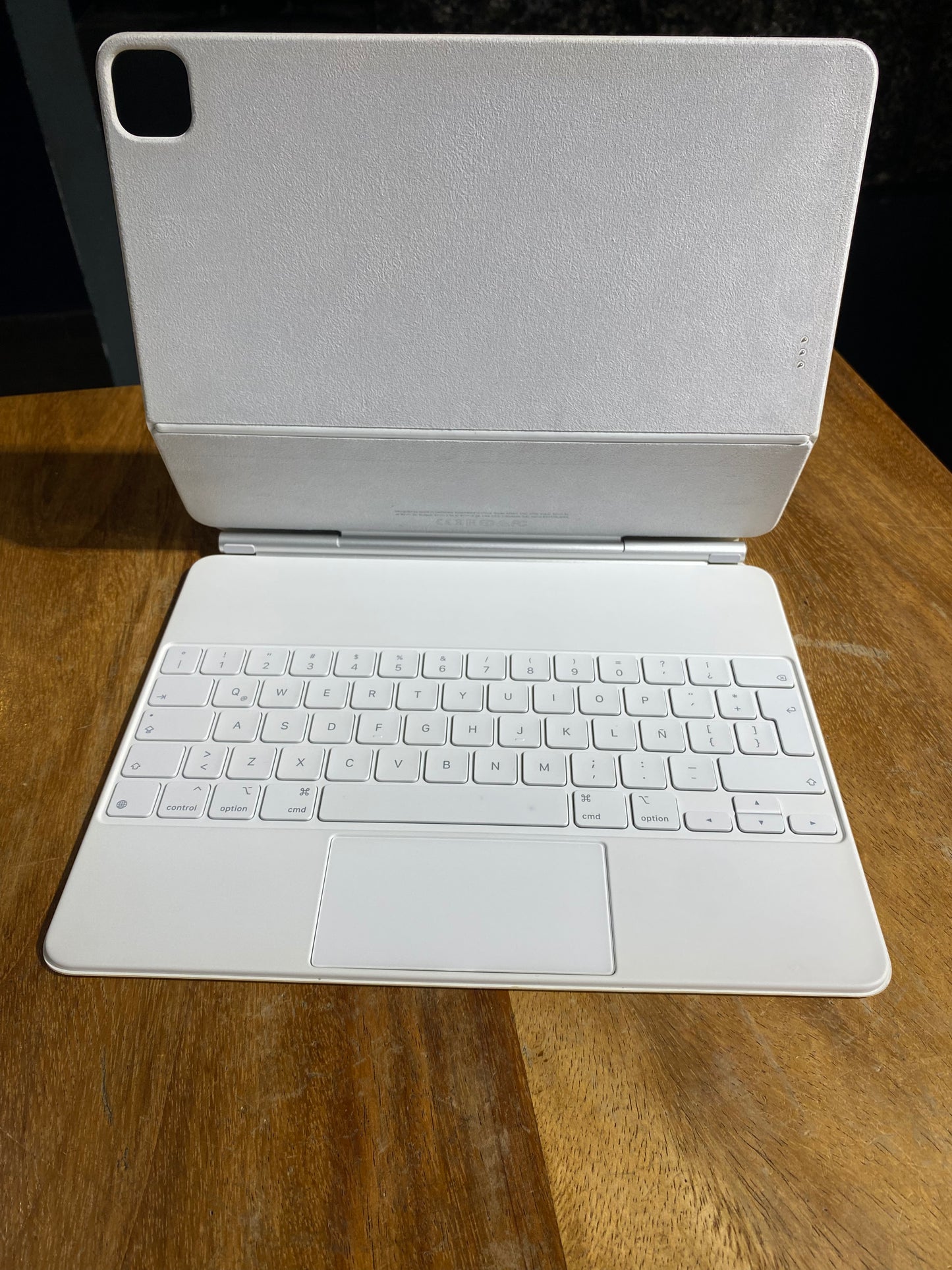 Apple Magic KeyBoard (A2480) (Producto Único)